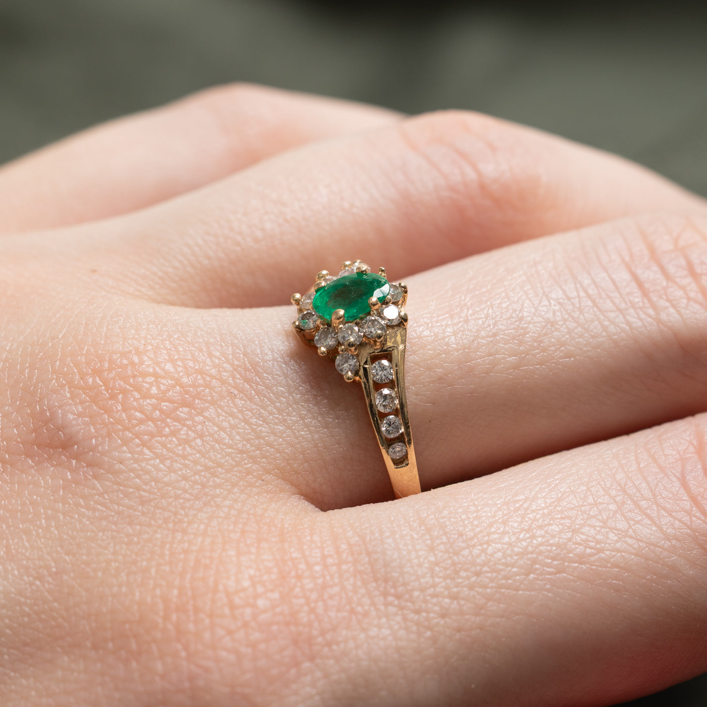 14k Oval Cut Emerald & Diamond Petal Halo Bypass Ring | 0.38ct, 0.40ctw | SZ 7.25