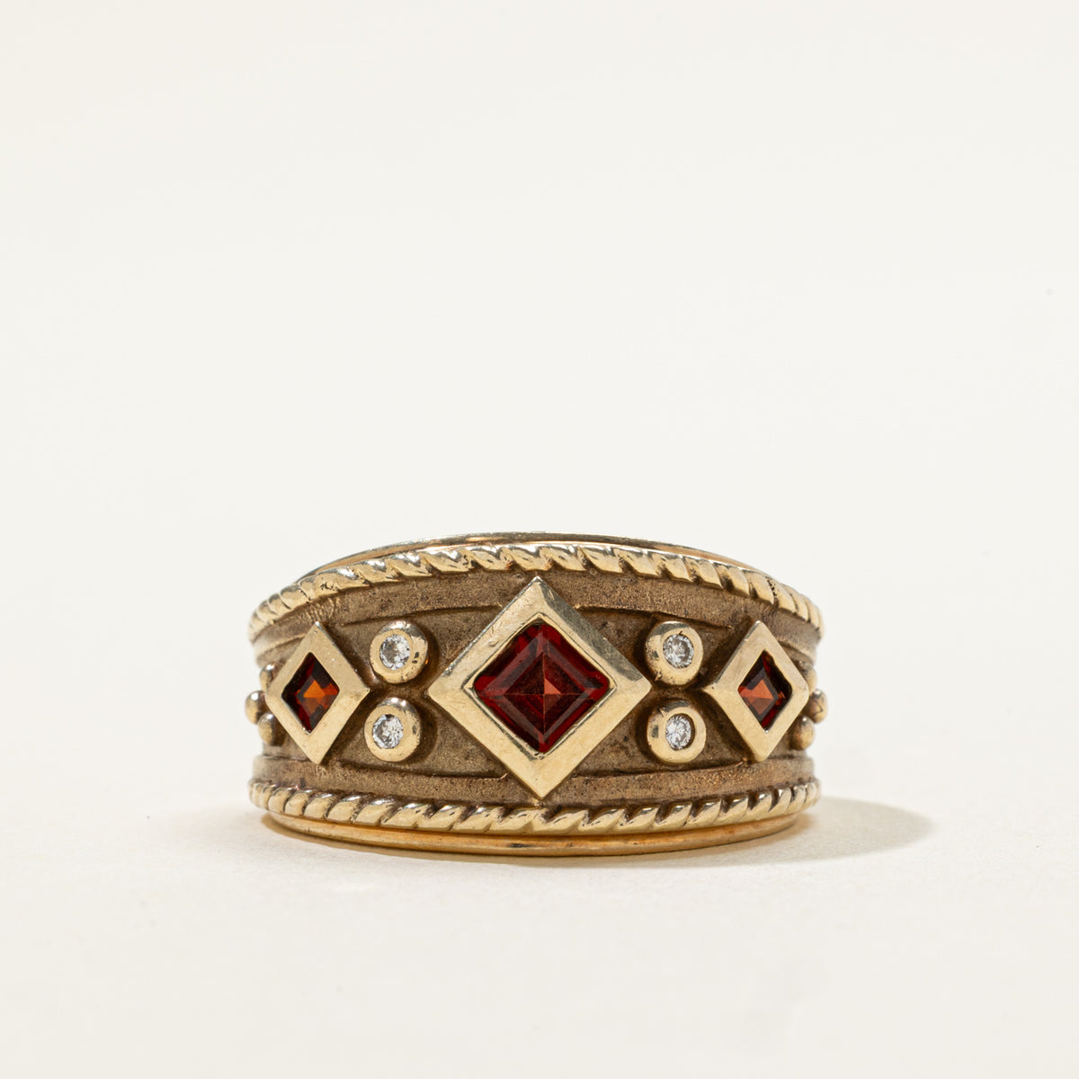 10k Garnet & Diamond Rope Geometric Tapered Band | 0.52ctw, 0.04ctw | SZ 5.75