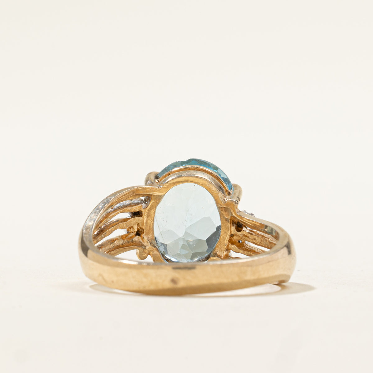 10k Blue Topaz & Diamond Grooved Wave Ring | 4.30ct, 0.008ctw | SZ 6.5