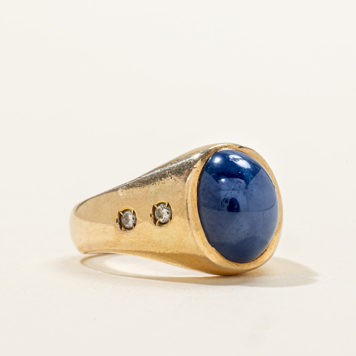 14k Bezel Set Star Sapphire & Diamond Plain Signet Ring | 3.80ct, 0.06ctw | SZ 3