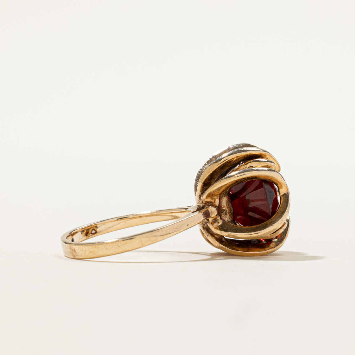 Vintage Canadian Synthetic Ruby Geometric Ring | 7.50ct | SZ 5.25