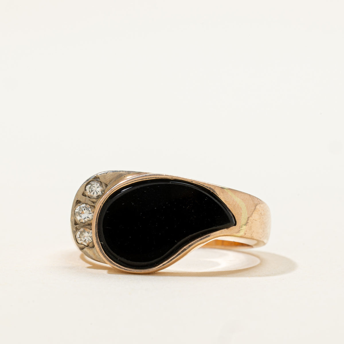 14k Bezel Set Onyx & Diamond Plain Teardrop Ring | 1.50ct, 0.06ctw | SZ 6.5