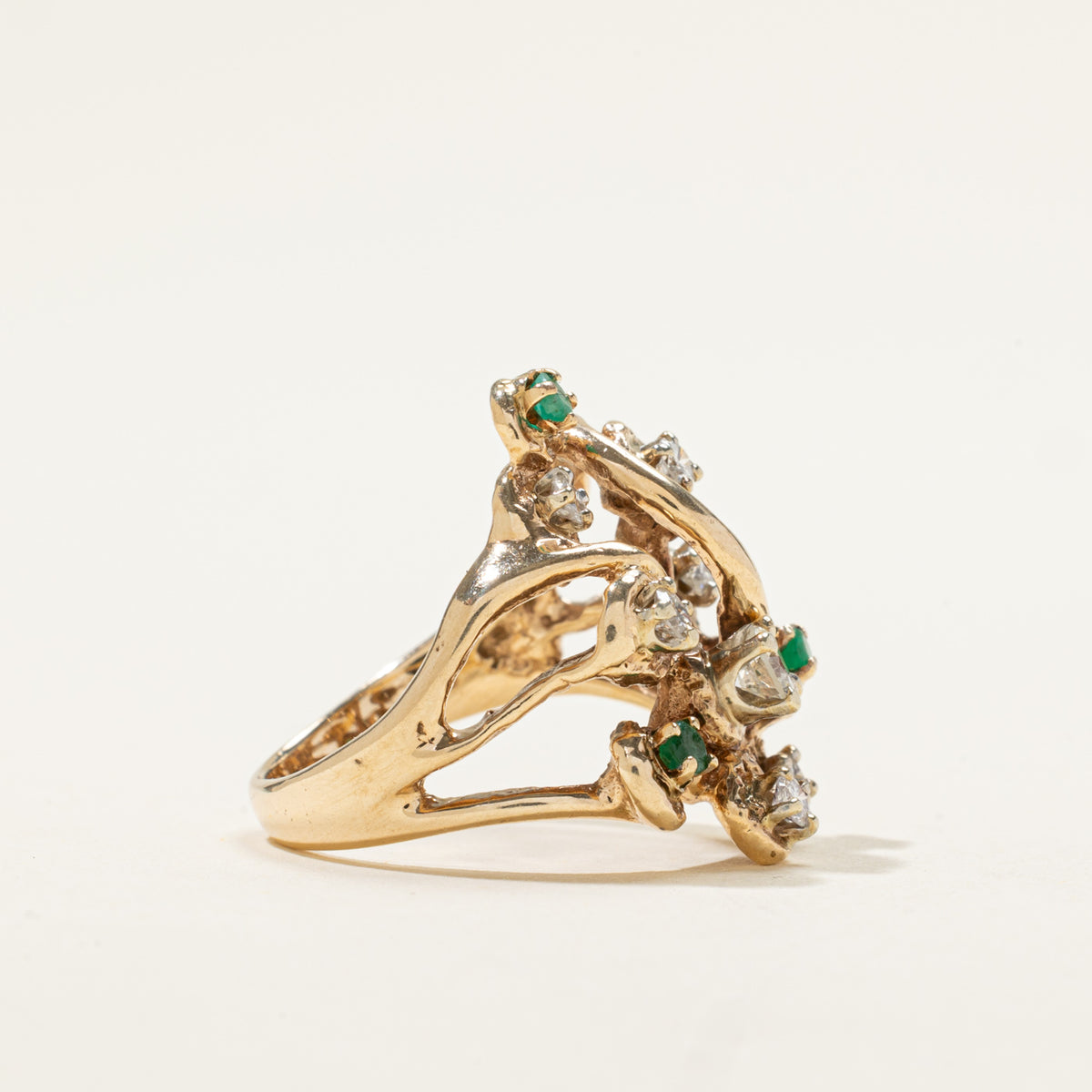 10k Scattered Emerald & Diamond Openwork Cocktail Ring | 0.12ctw, 0.48ctw | SZ 5.5