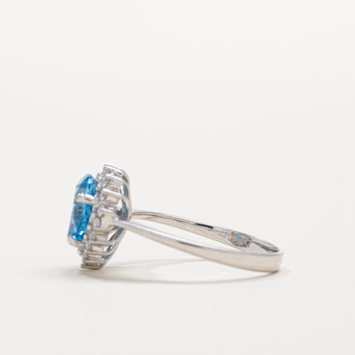 9K Heart Cut Blue Topaz & Diamond Petal Halo Ring | SZ 6.0