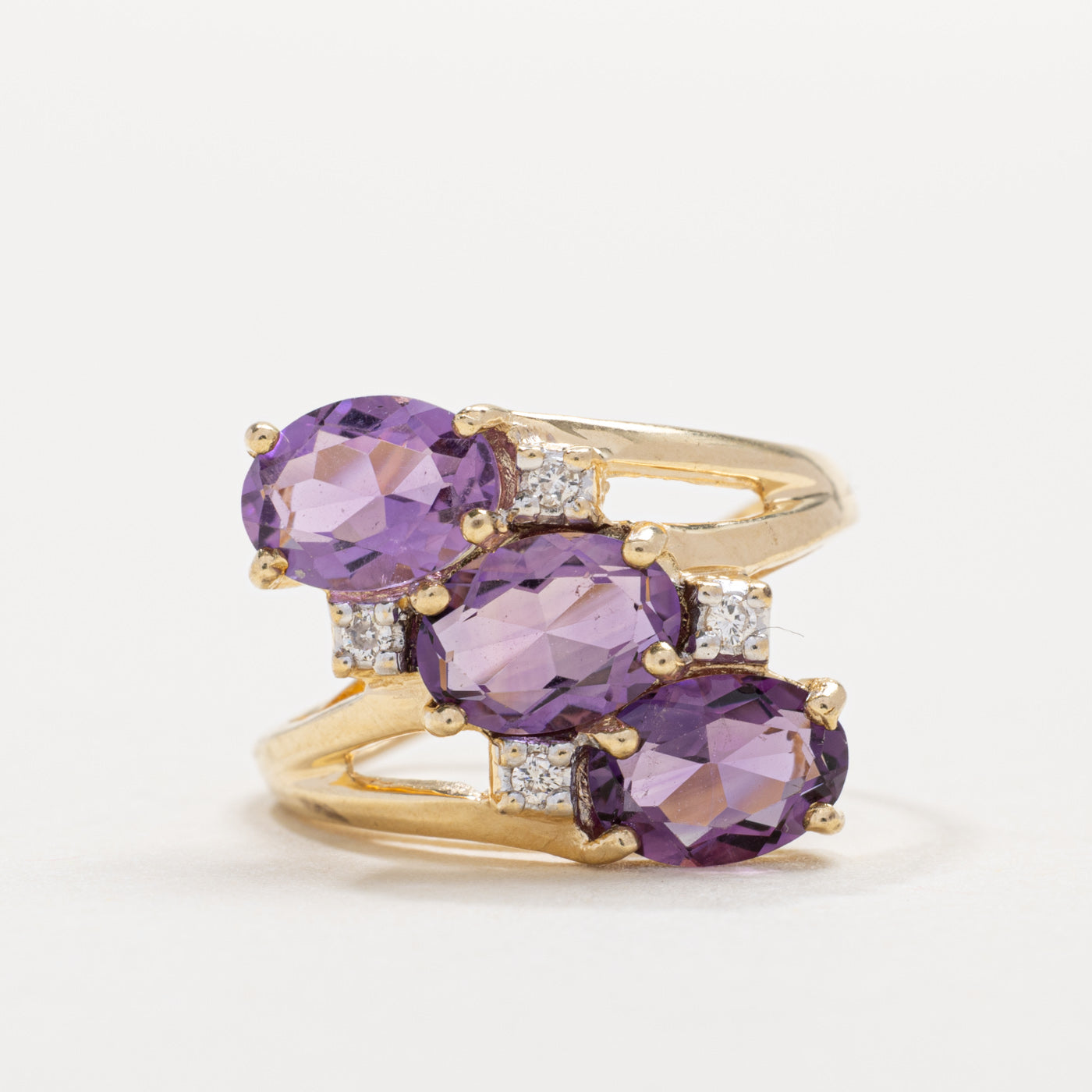 14K Three Stone East West Amethyst & Diamond Ring | SZ 5.5