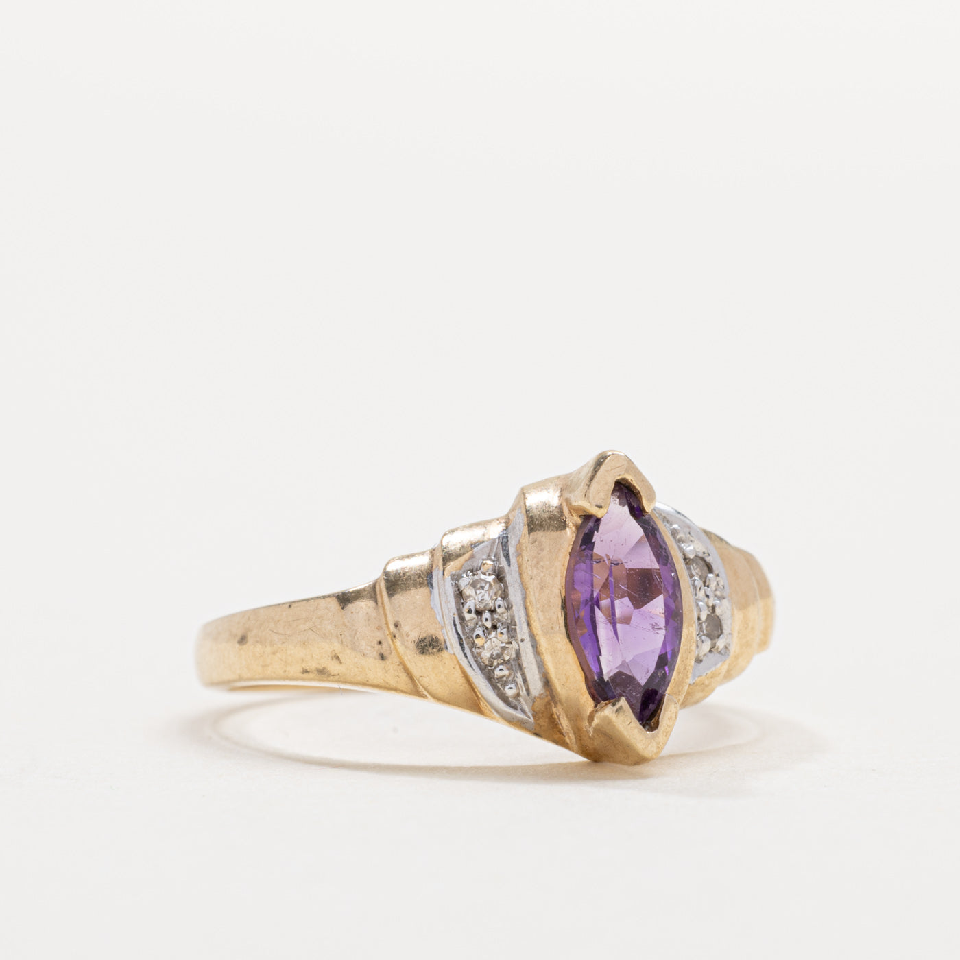 10K Marquise Cut Amethyst & Diamond Grooved Ring | SZ 6.5