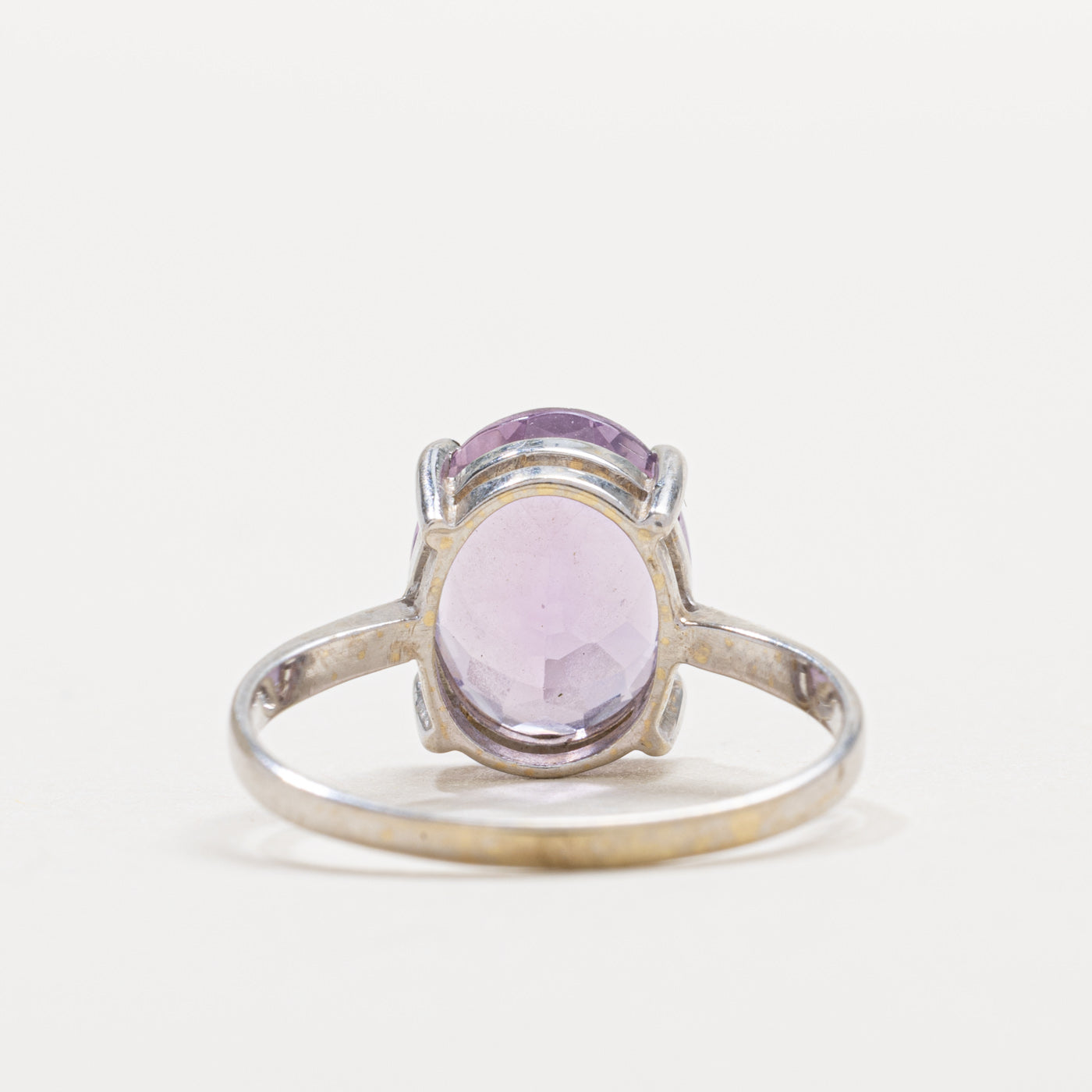 Bague solitaire en or 18 carats avec améthyste ovale | Taille 5,5