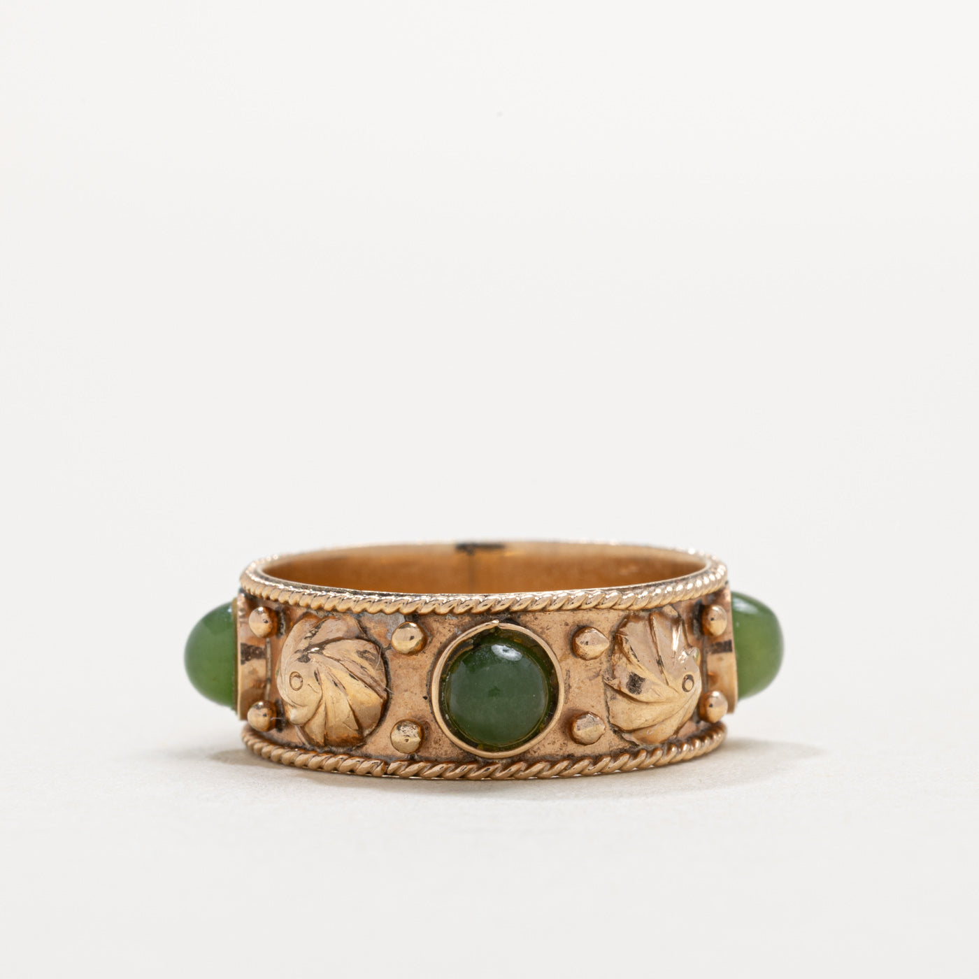 14K Nephrite Jade Shell Design Band | 6.85mm | SZ 6.0
