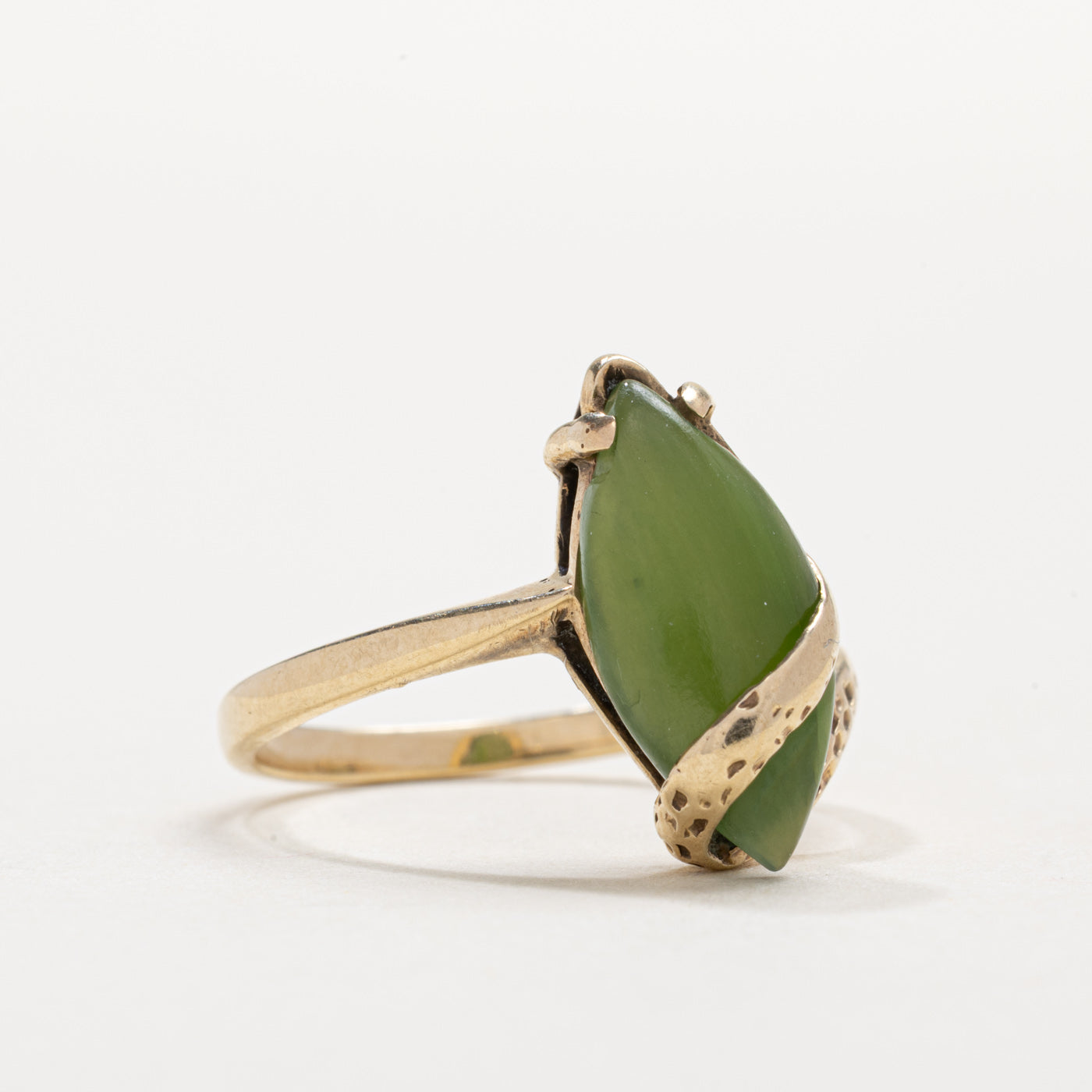 10K Marquise Cabochon Nephrite Jade Abstract Ring | SZ 6.5