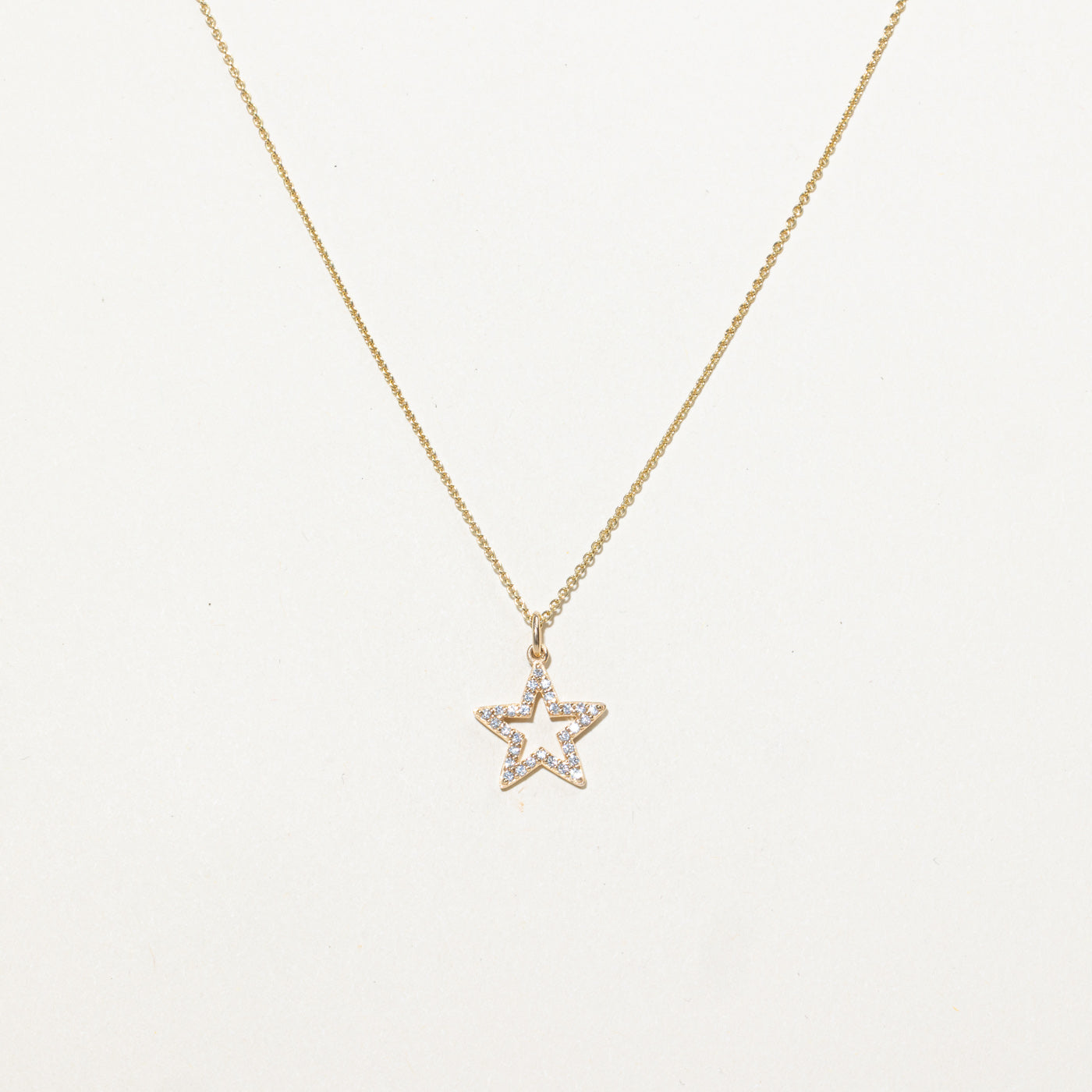 Collier pendentif étoile en or 10 carats et diamants | 40 cm