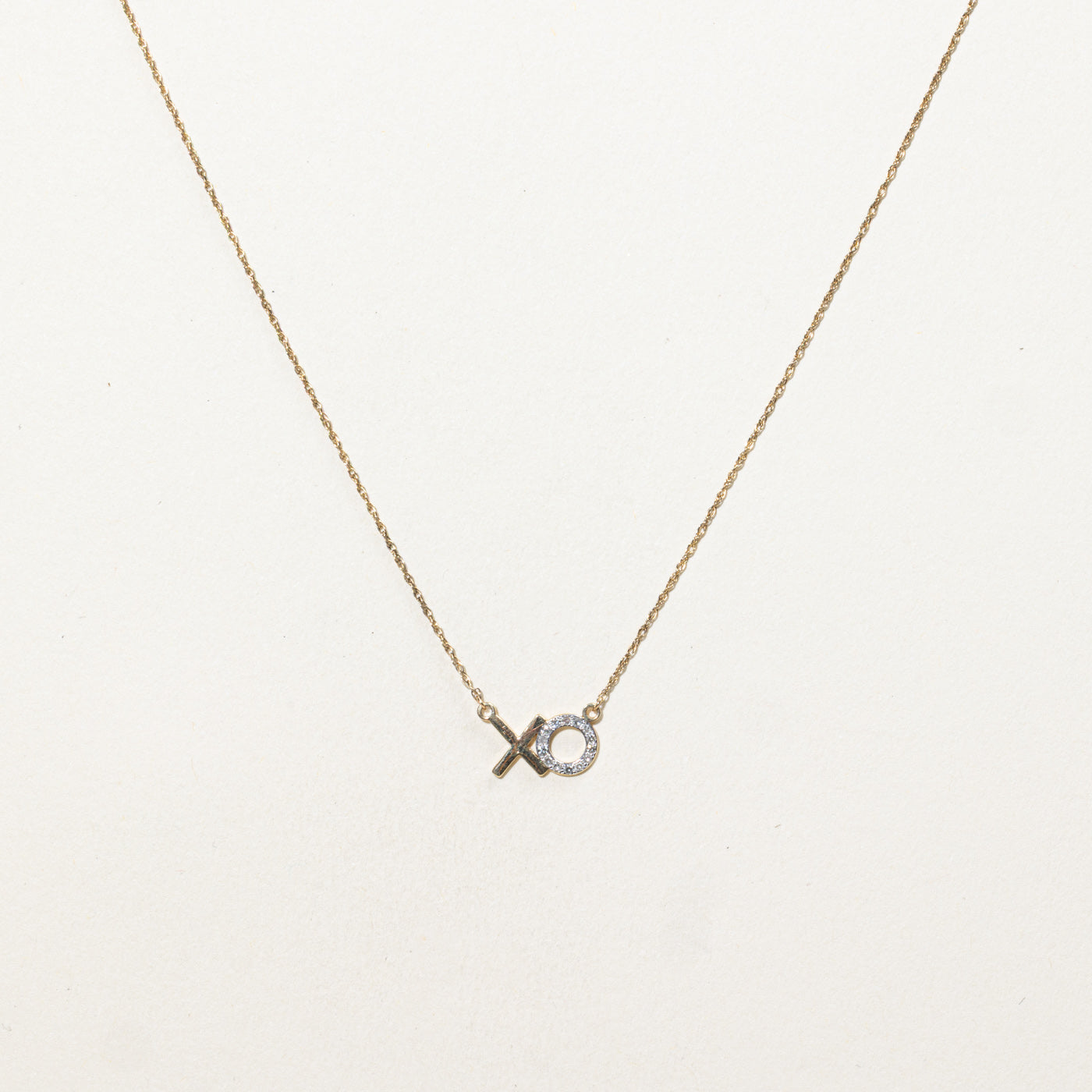 10K Diamond "XO" Pendant Necklace | 17"