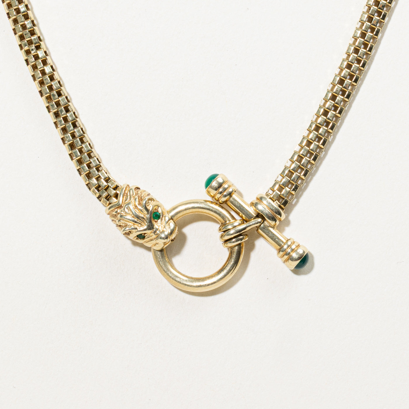 Collier à maillons en or 14 carats avec pendentif tête de panthère et émeraude | 42 cm