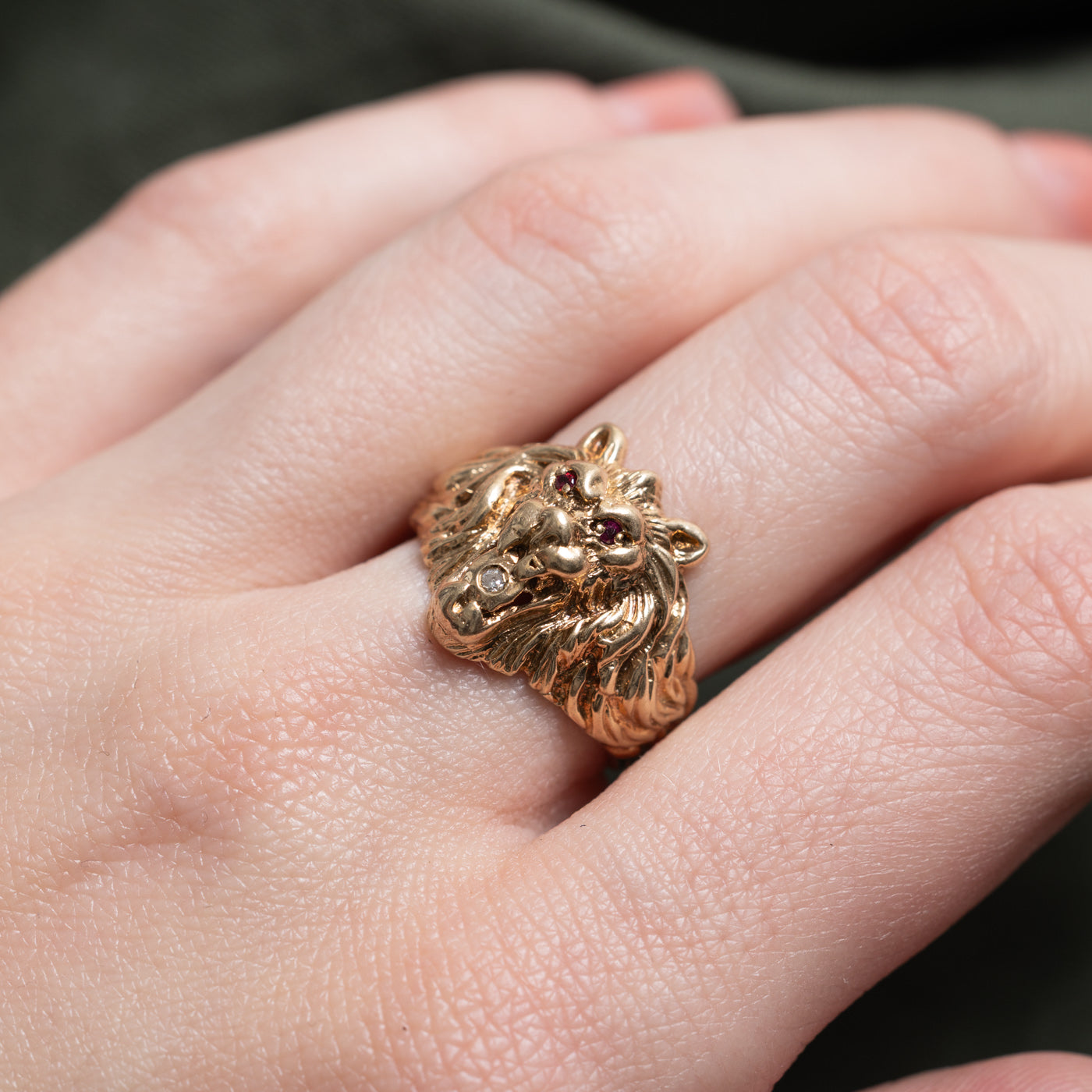 10k Ruby & Diamond Textured Lion Head Ring | SZ 7.0