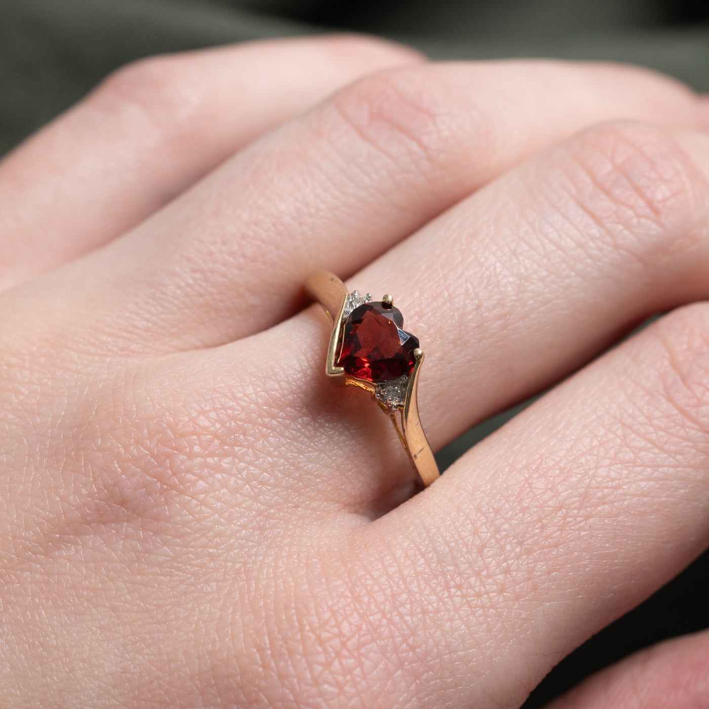 10k Heart Cut Garnet & Diamond Accented Ring | SZ 7.25