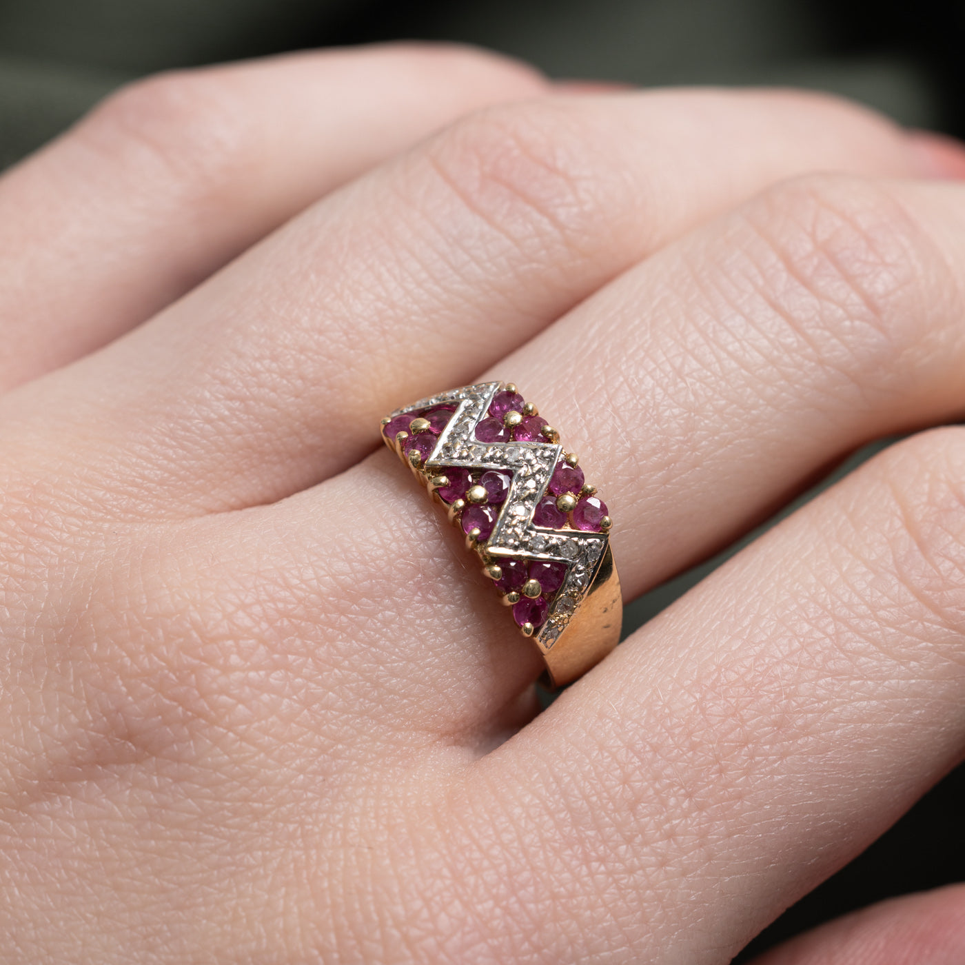 14k Ruby & Diamond Zigzag Design Band | SZ 7.75