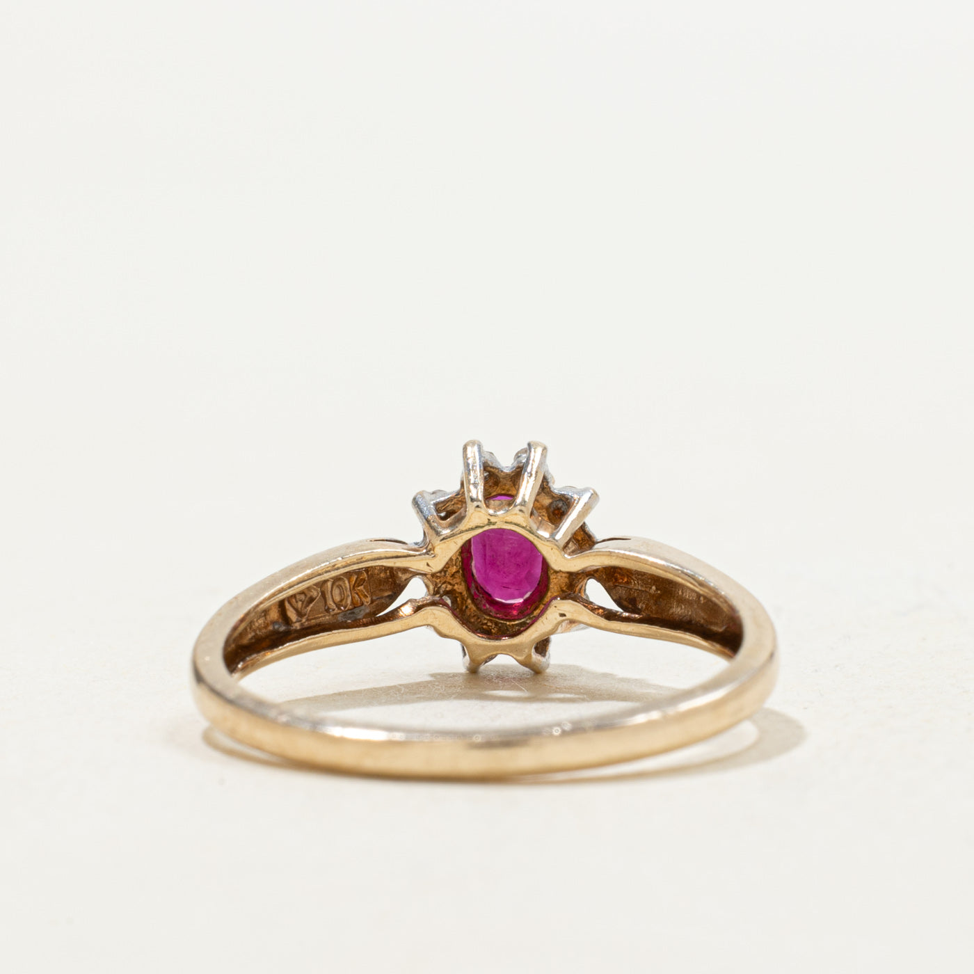 10K Oval Cut Ruby & Diamond Petal Halo Ring | SZ 7.0