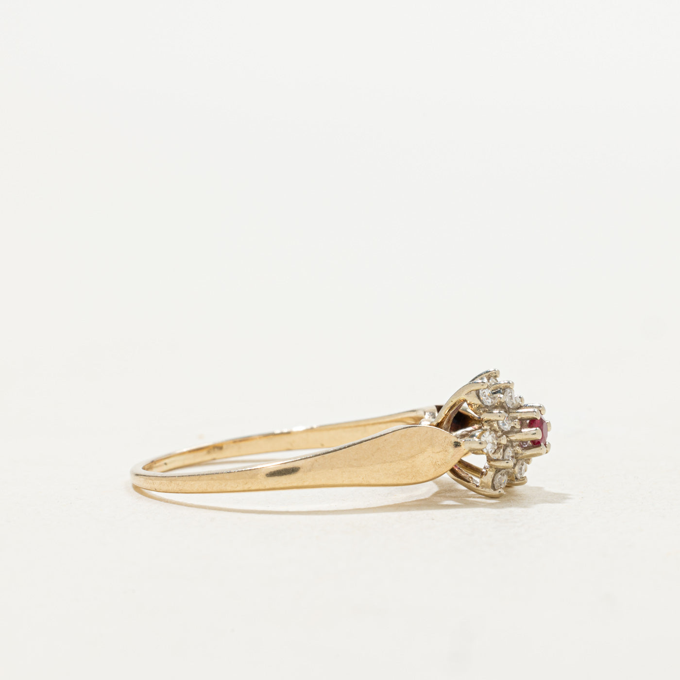 10k Round Cut Ruby & Diamond Petal Cluster Ring | SZ 8.0