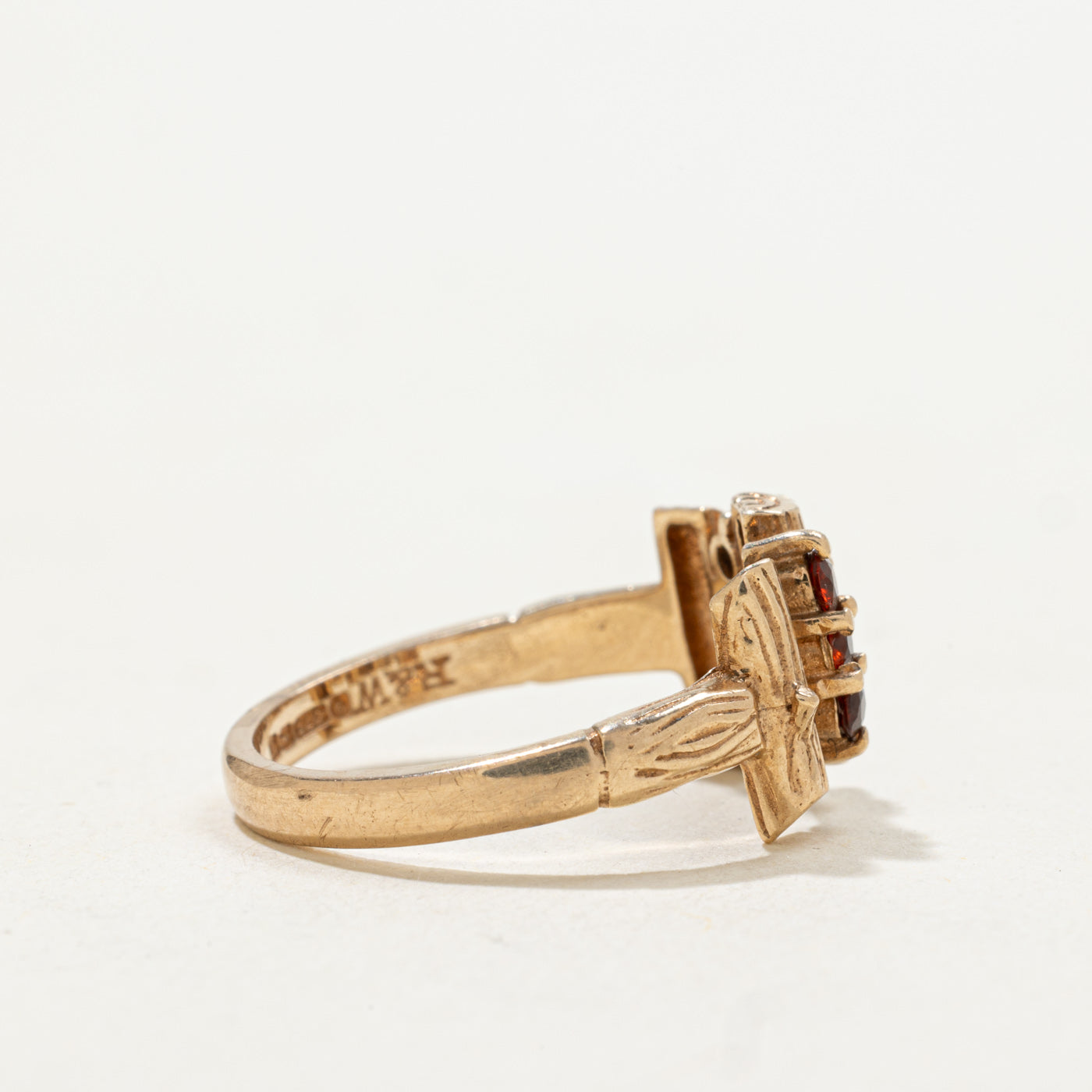 1969 Birmingham 9k Garnet Textured Abstract Ring | SZ 6.75