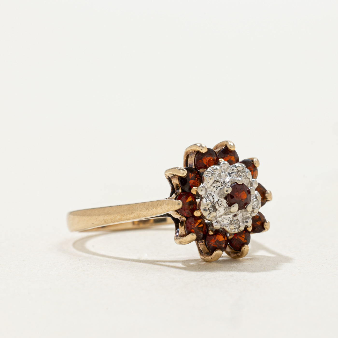 10k Garnet & Diamond Floral Cluster Ring | SZ 6.5