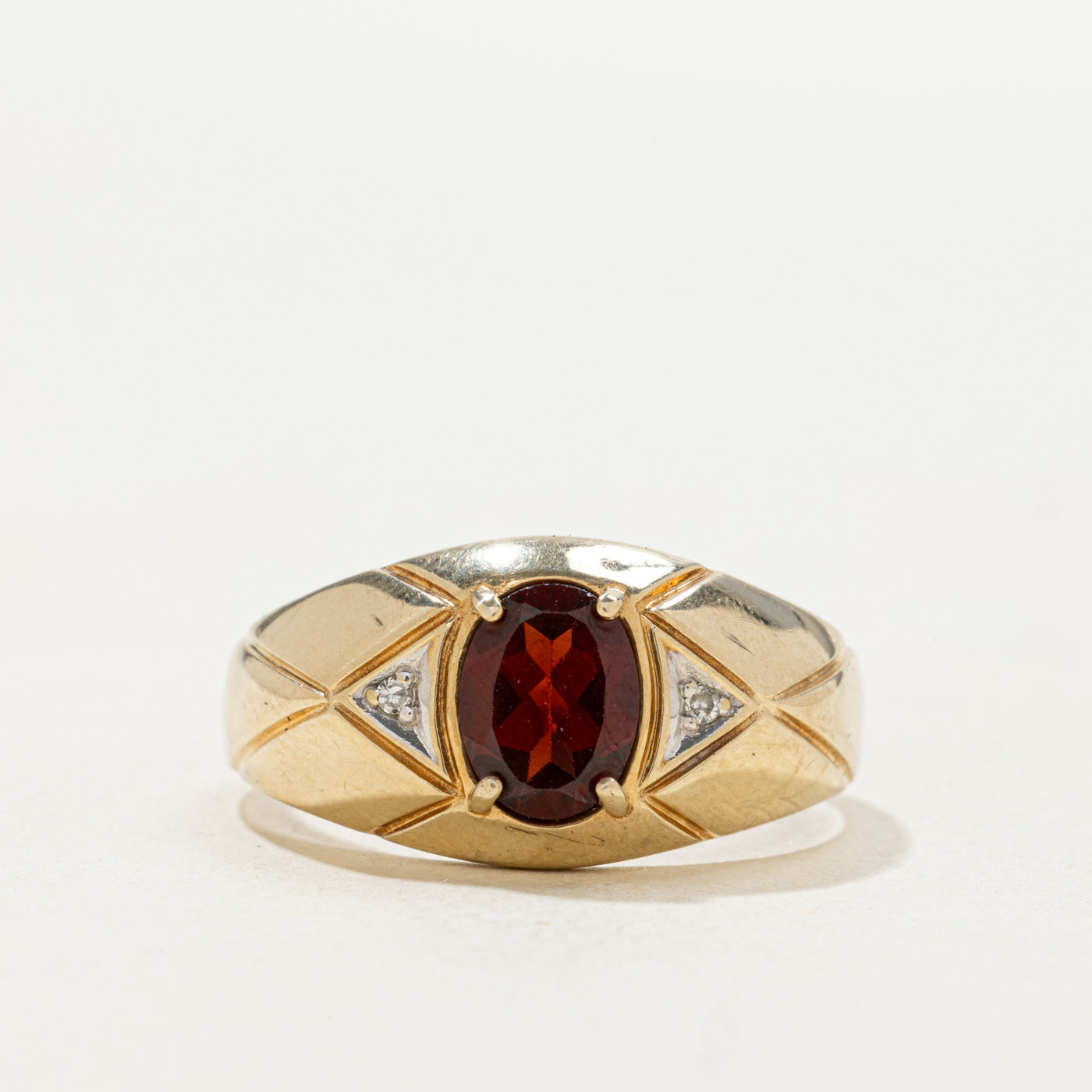 10k Garnet & Diamond Accented Geometric Dome Ring | SZ 11.0