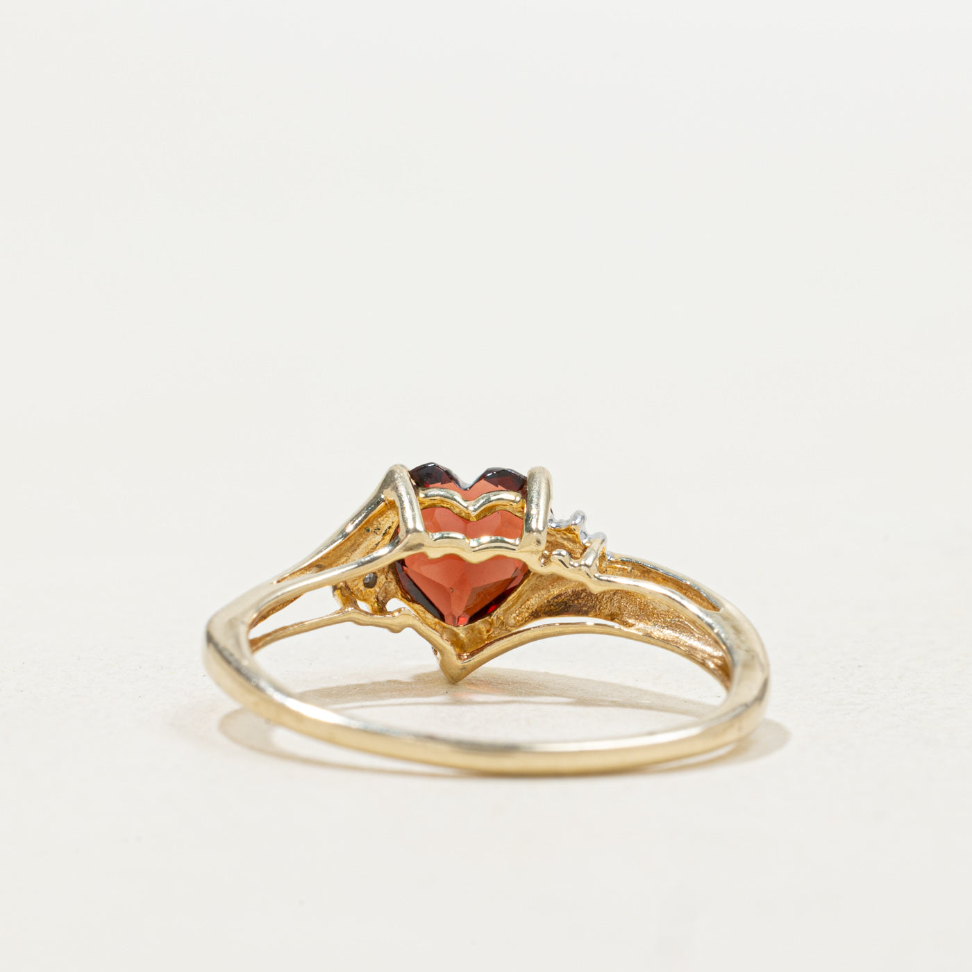 10k Heart Cut Garnet & Diamond Accented Ring | SZ 7.25