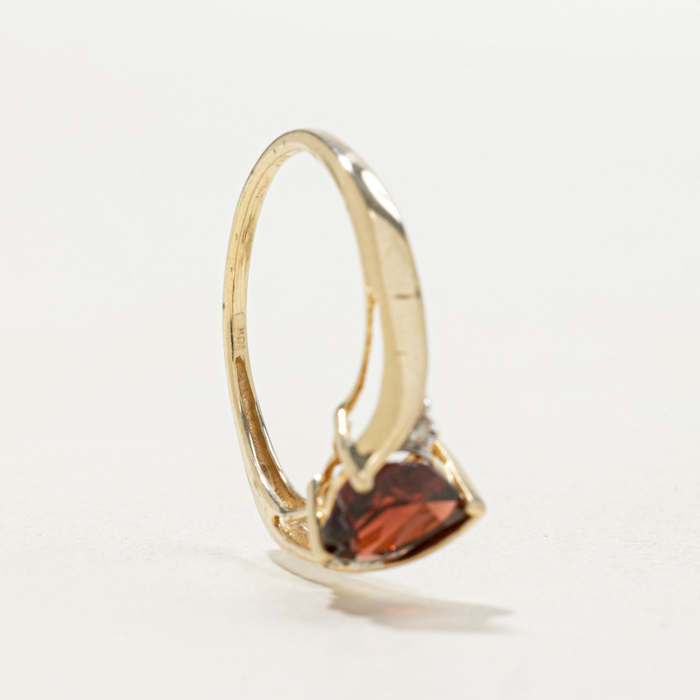 10k Heart Cut Garnet & Diamond Accented Ring | SZ 7.25