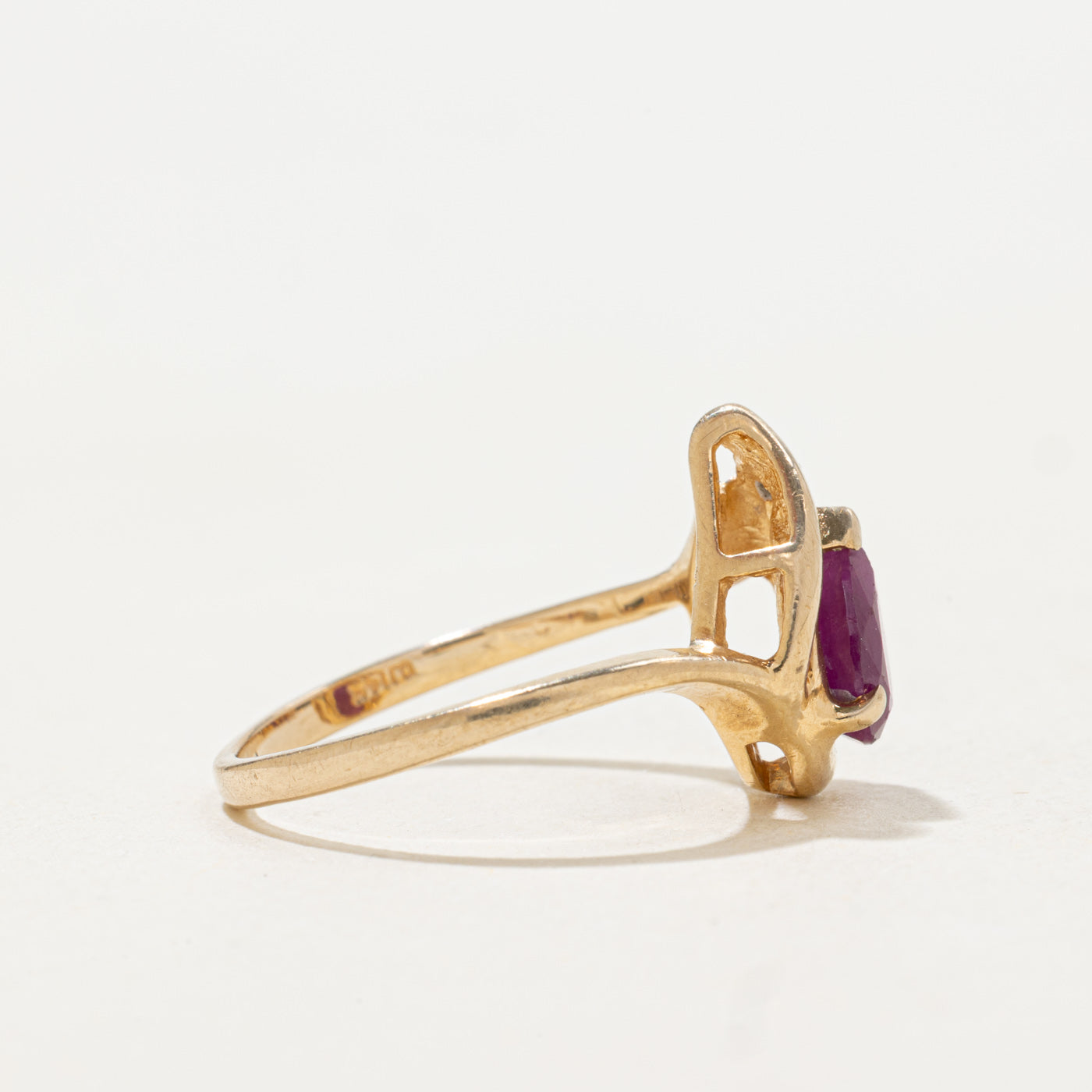 14k Pear Cut Ruby & Diamond Accented Ring | SZ 5.0