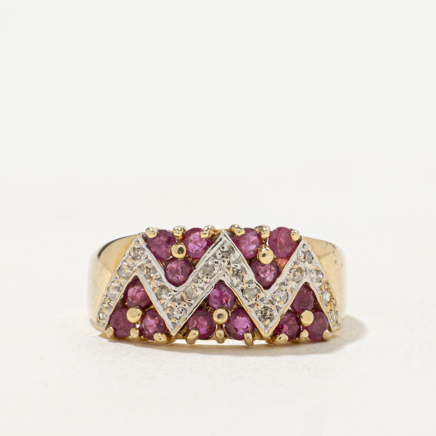 14k Ruby & Diamond Zigzag Design Band | SZ 7.75