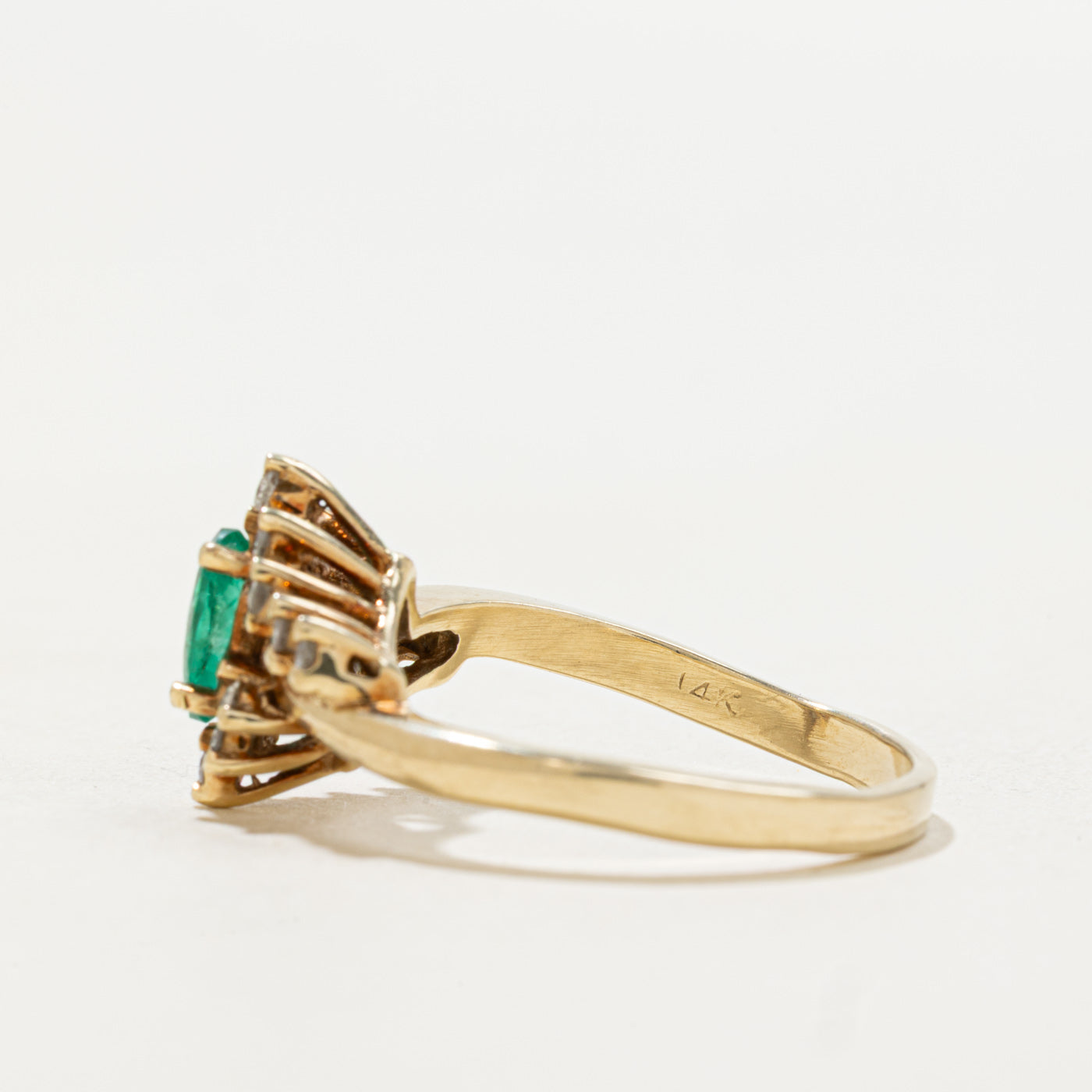 14k Marquise Cut Emerald & Diamond Petal Halo Ring | SZ 7.75