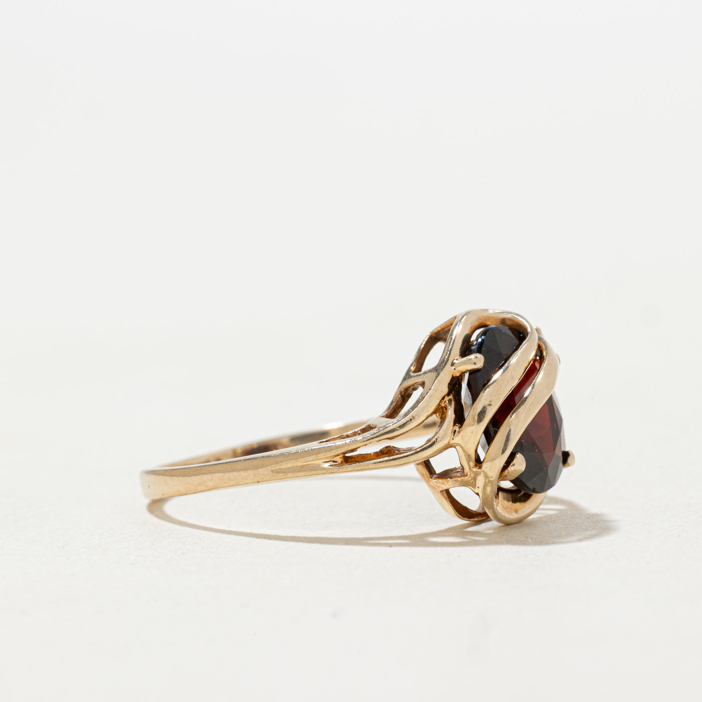 10k Wrapped Oval Cut Garnet & Diamond Accented Ring | SZ 9.5