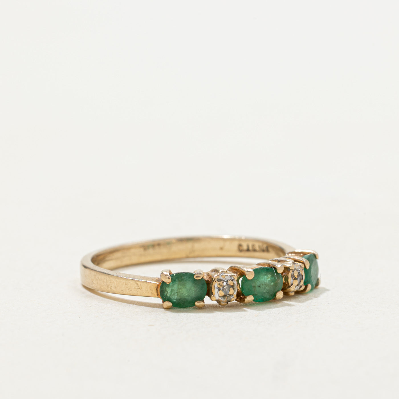 10k Three Stone Oval Cut Emerald & Diamond Band | SZ 7.0