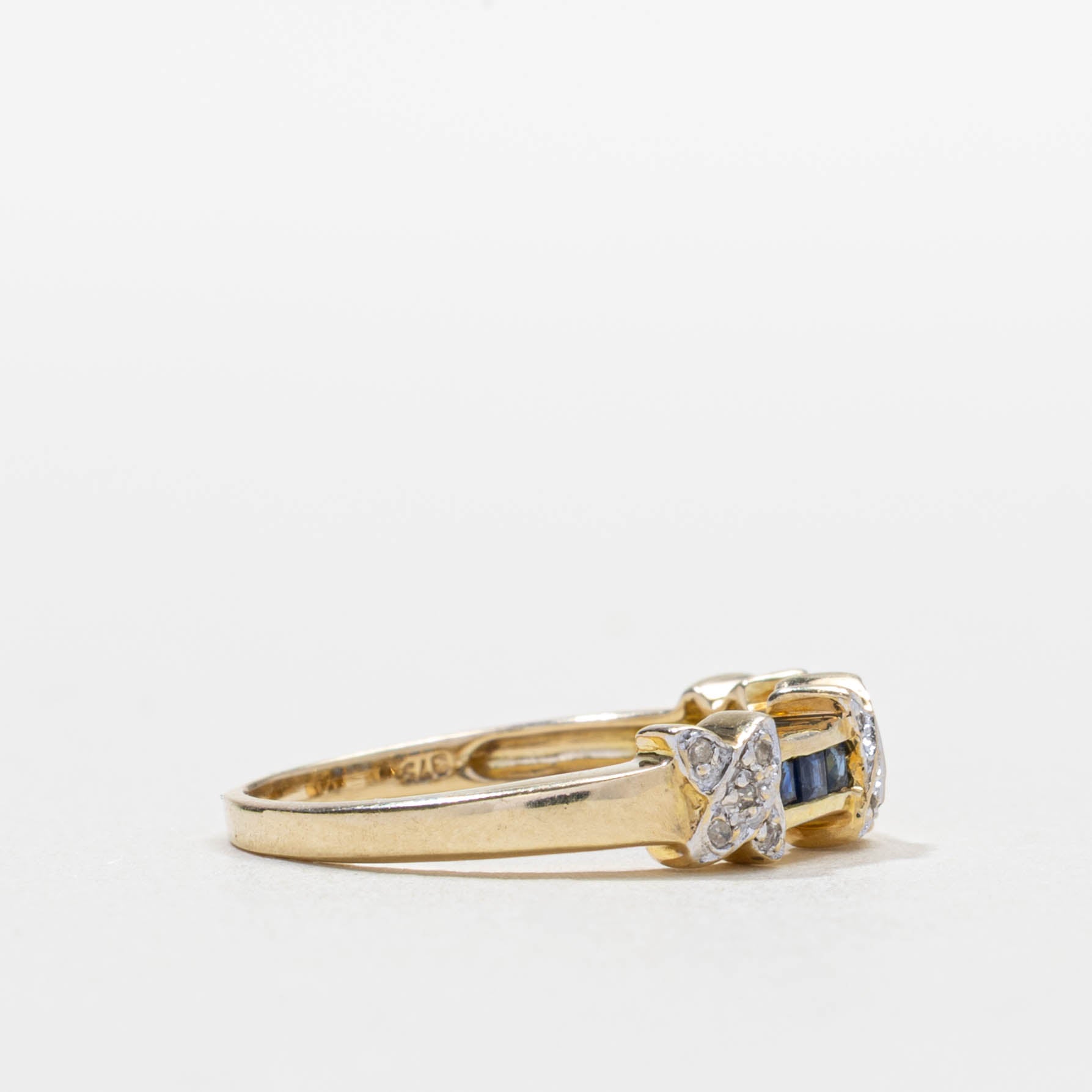 ***Titre Bague 9K 6299-02