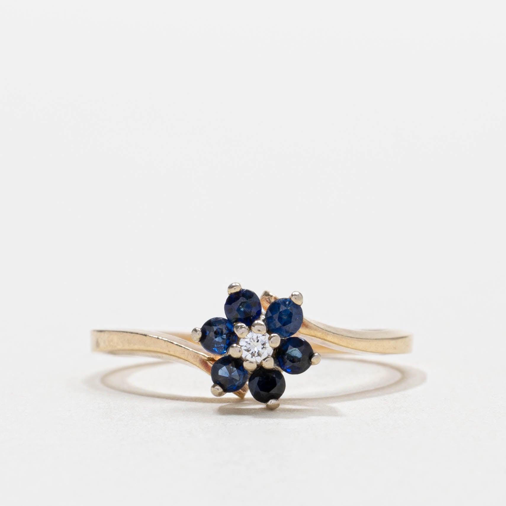 10k Sapphire & Diamond Floral Cluster Bypass Ring | SZ 6