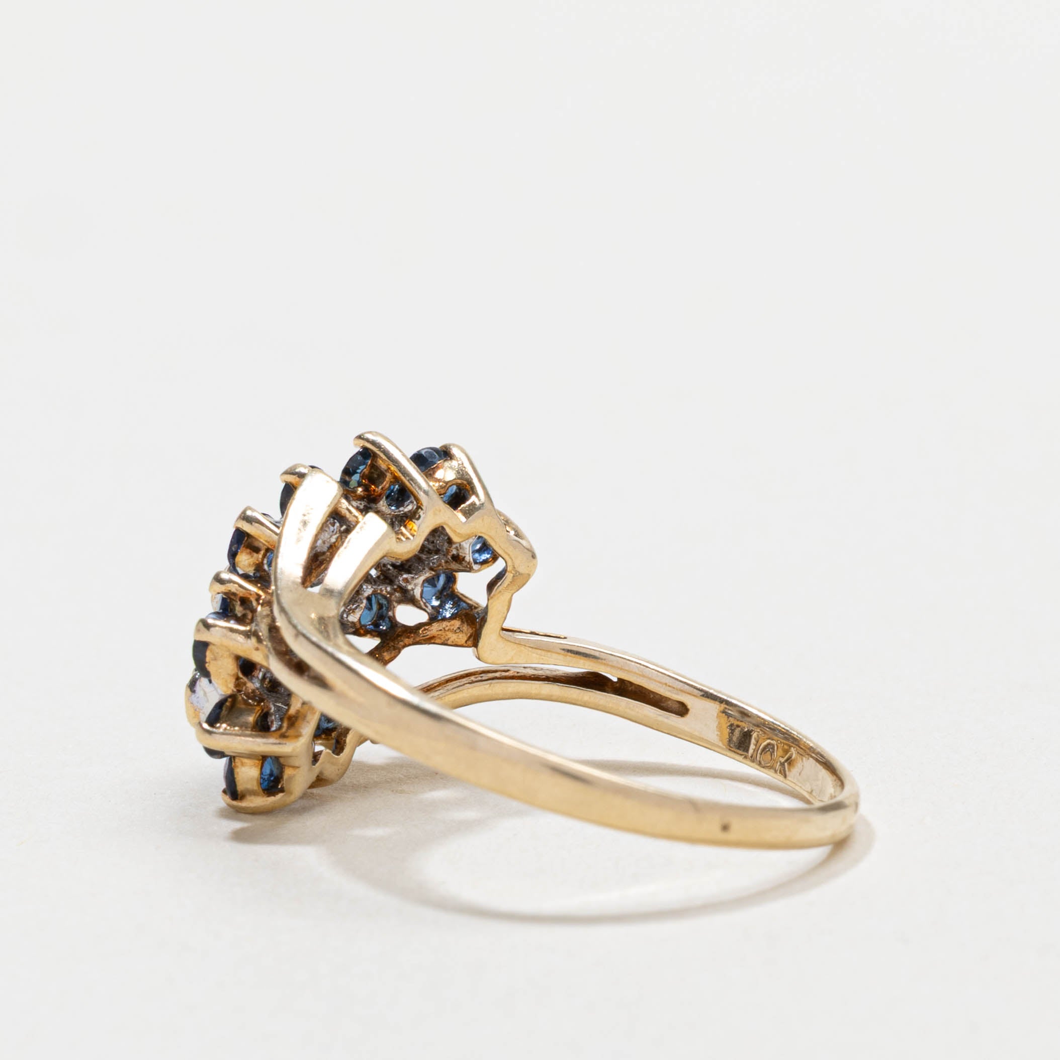 10k Sapphire & Diamond Cluster Ring | SZ 7.5