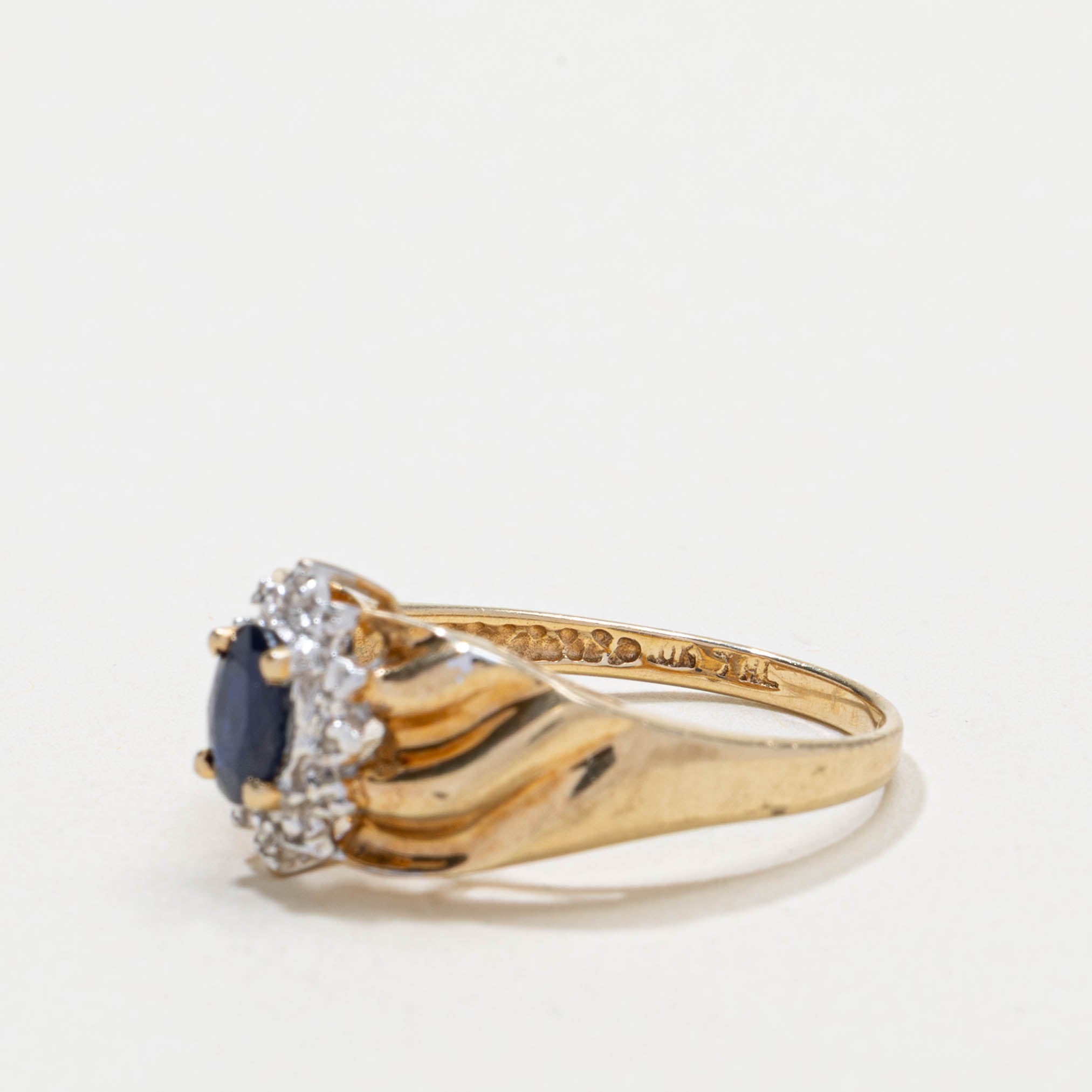 10k Sapphire & Diamond Petal Halo Grooved Ring | SZ 6.75