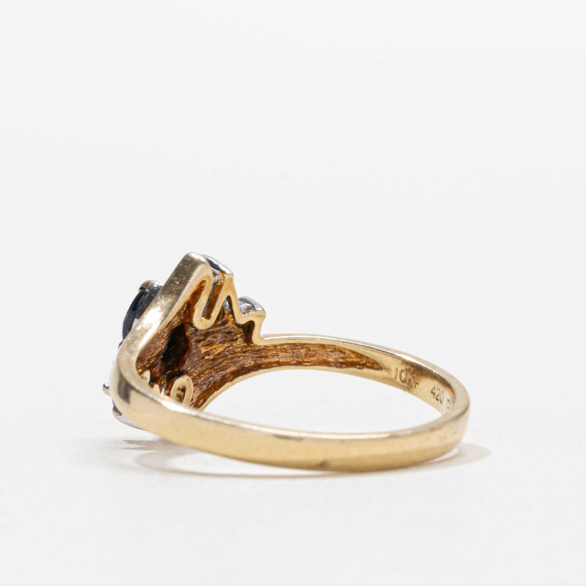 10k Three Stone Sapphire & Diamond Cluster Bypass Ring | SZ 6.75