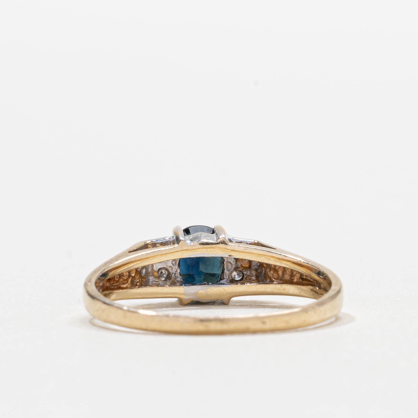 10k Oval Cut Sapphire & Diamond Accented Ring | SZ 5
