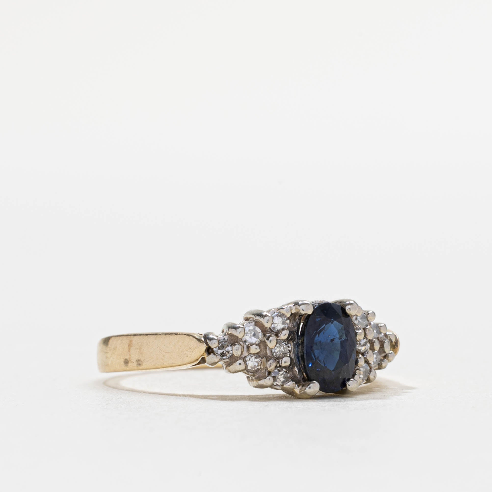 14k Oval Cut Sapphire & Diamond Accented Ring | SZ 7