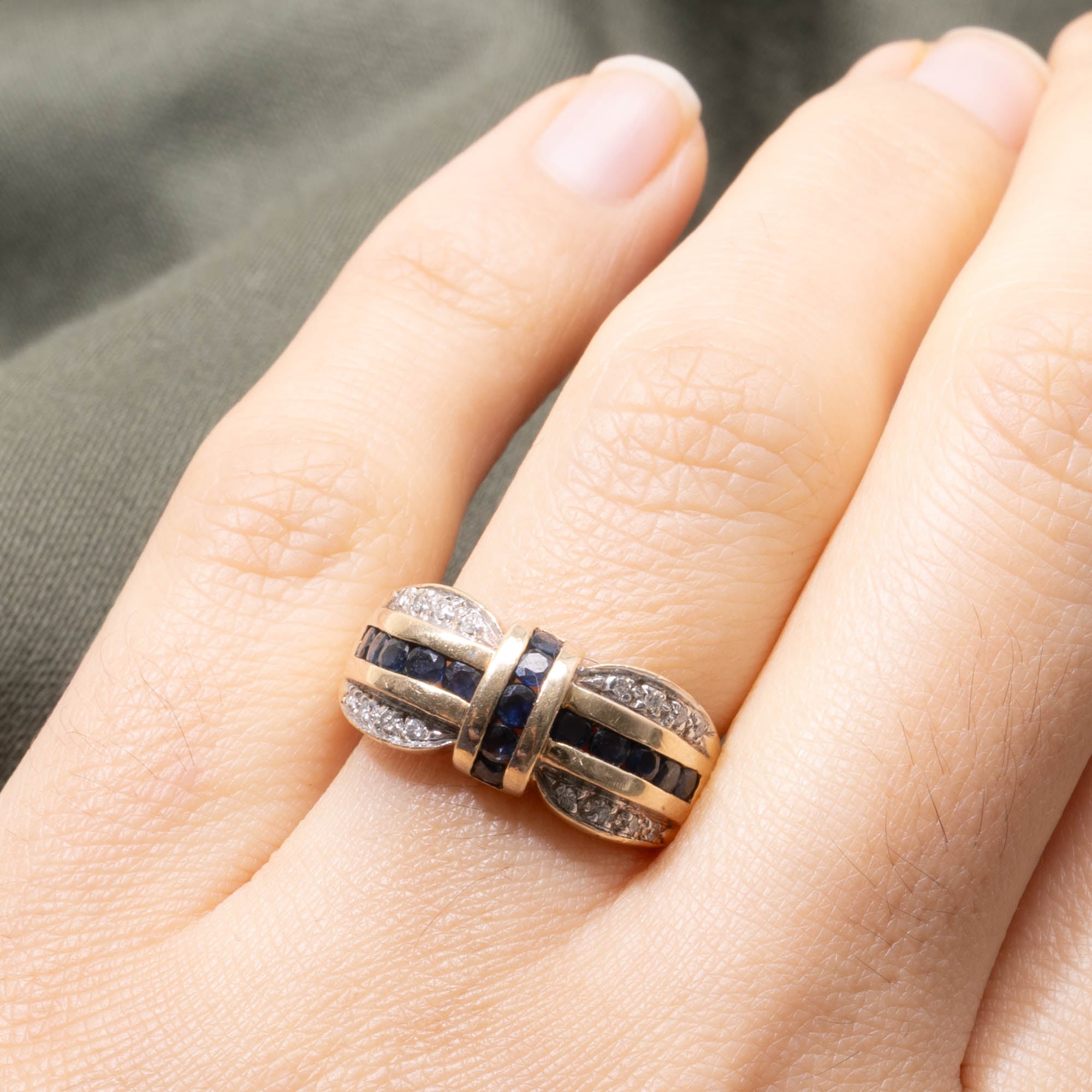 10k Sapphire & Diamond Channel Set Crossover Ring | SZ 7.25