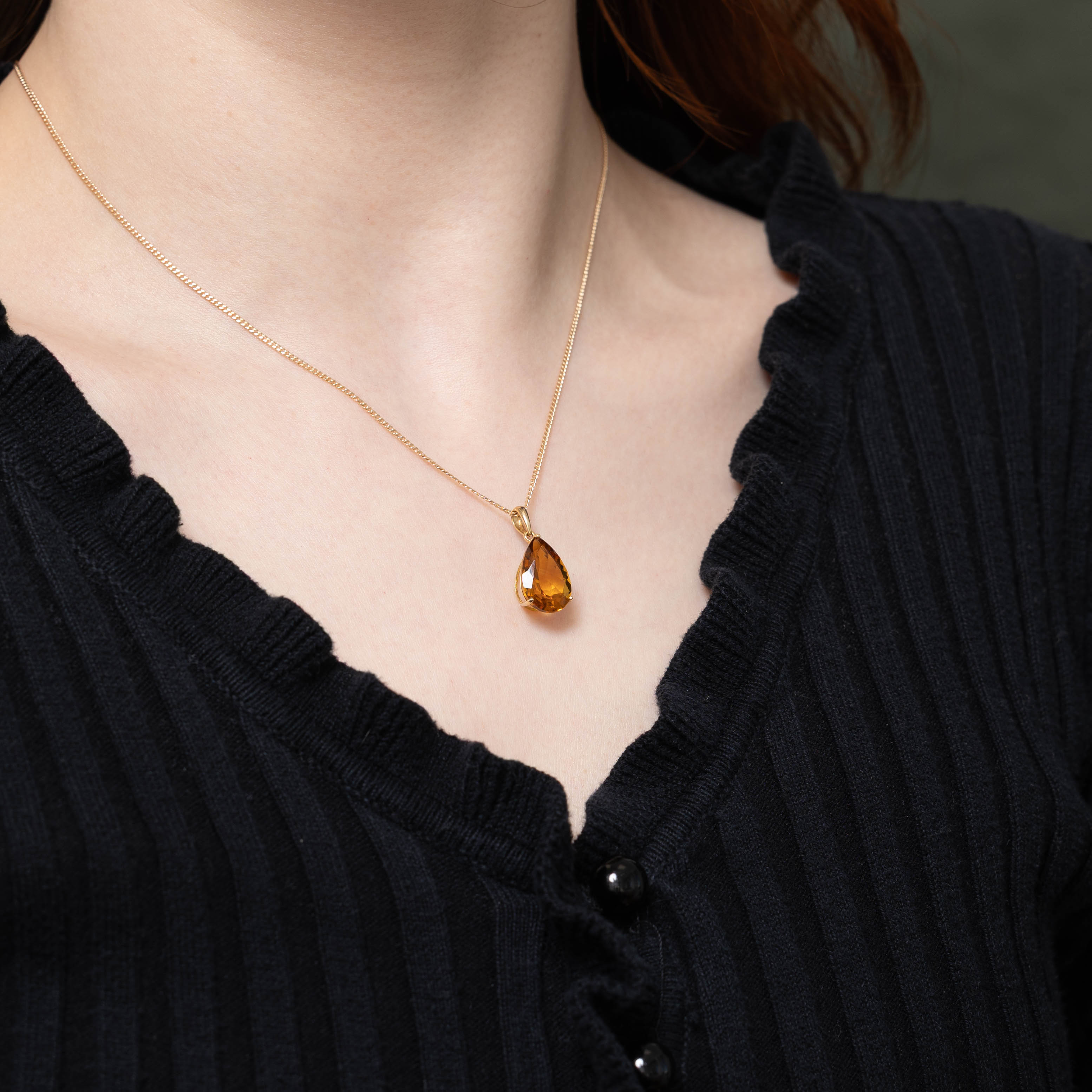 18k Pear Cut Solitaire Citrine Pendant | 7.00ct