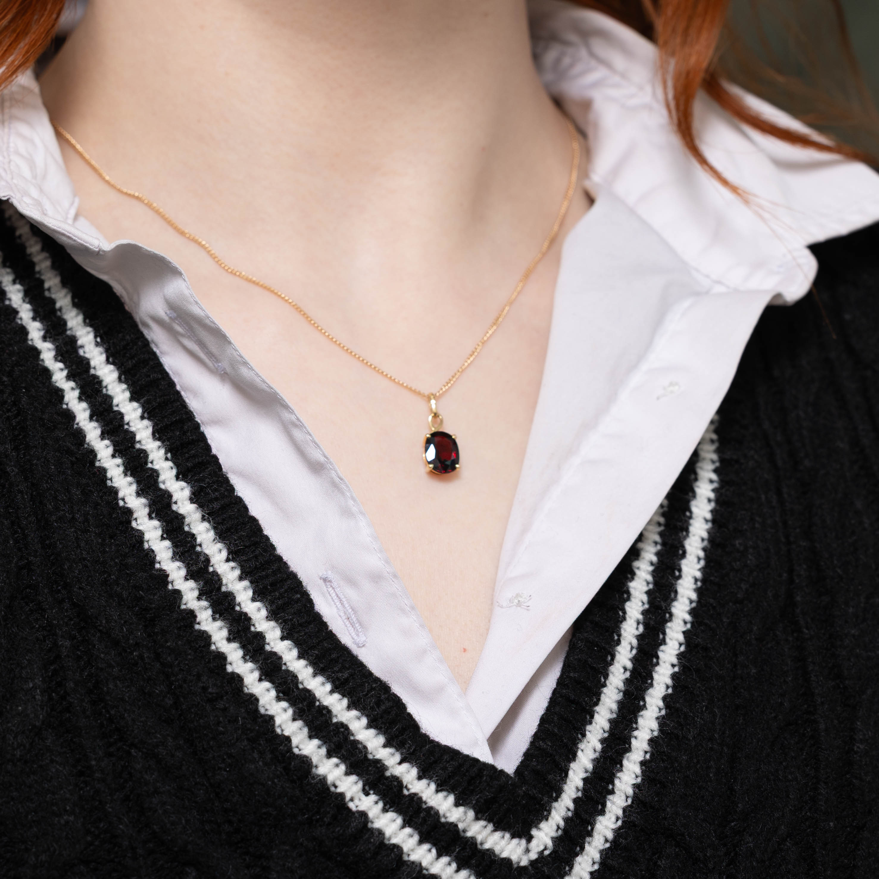 14k Solitaire Oval Cut Garnet Pendant | 2.90ct