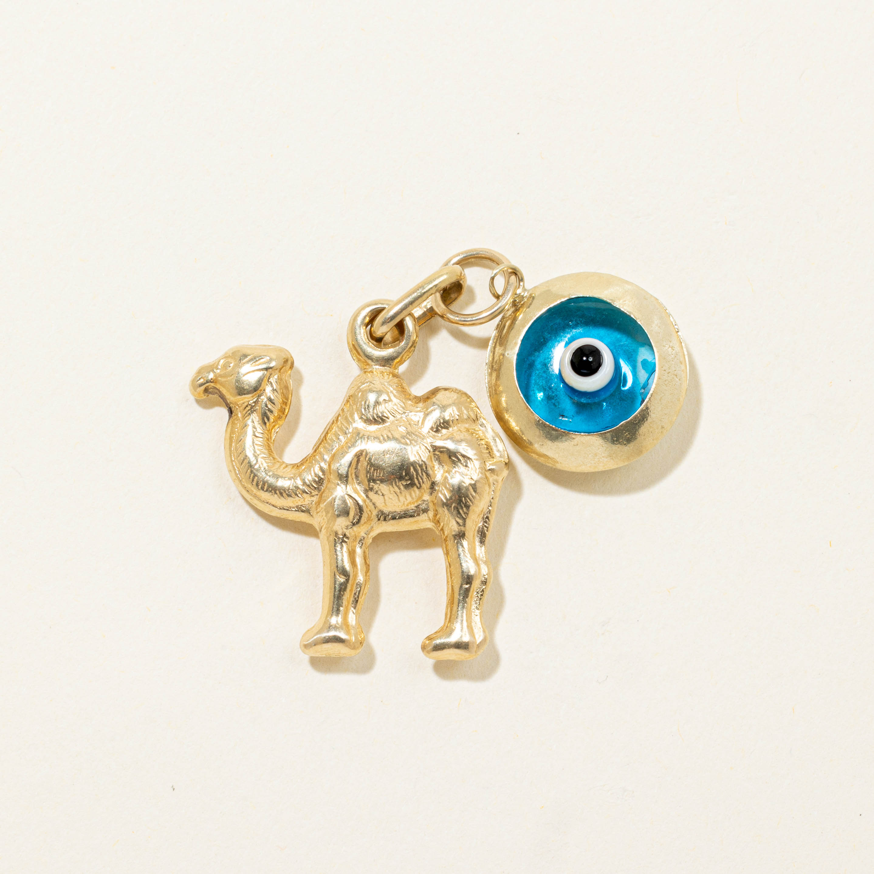 18k Glass Camel & Evil Eye Pendant | 5.00ct