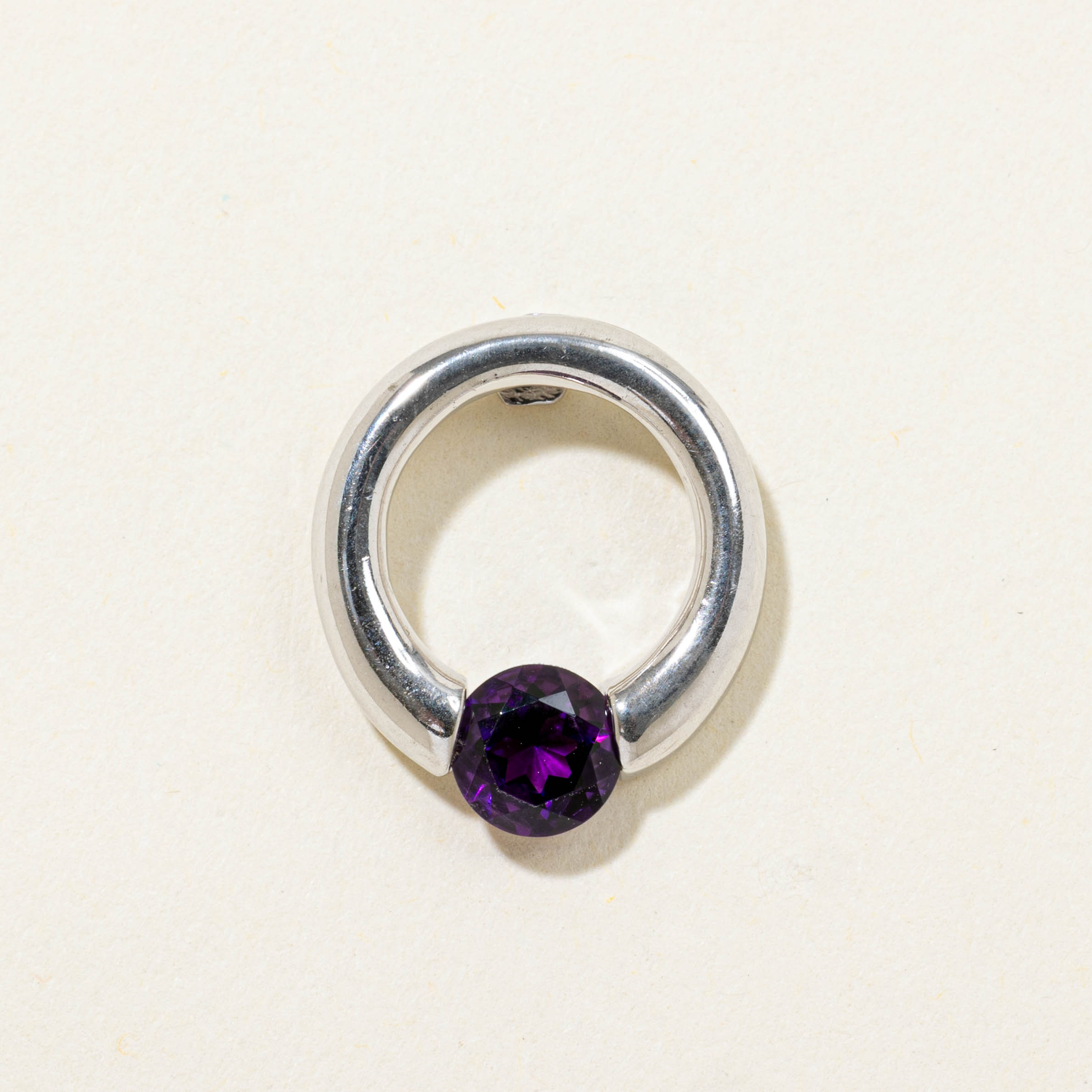 18k Amethyst Circle Pendant | 0.55ct