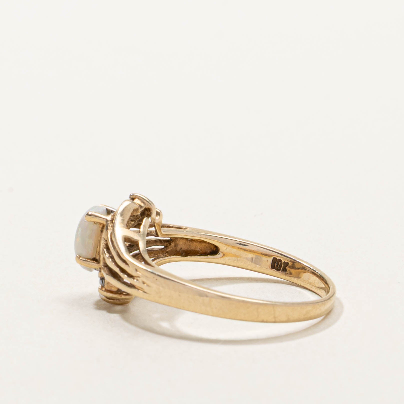 10k Opal & Diamond Split Shank Ring | SZ 6