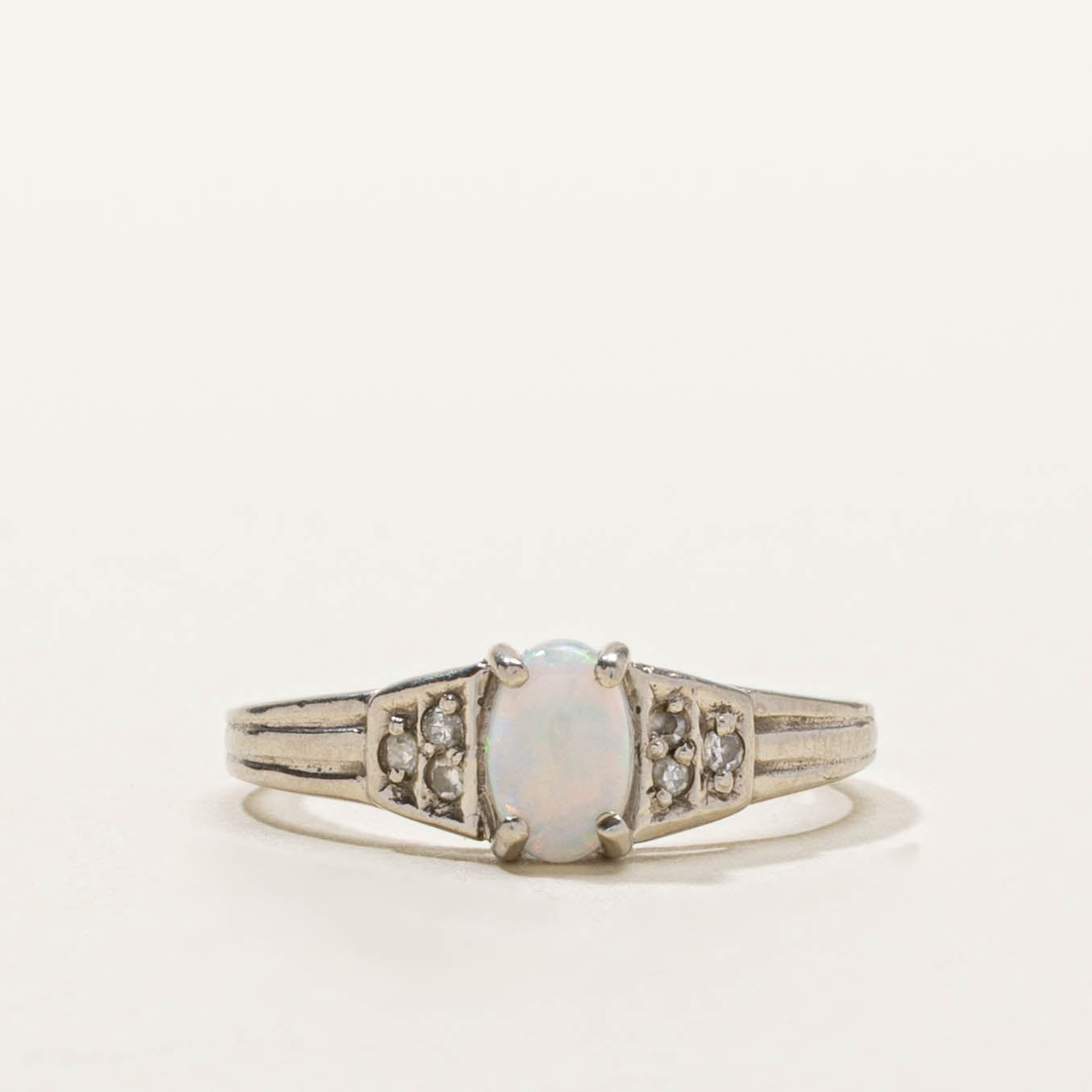 10k Opal & Diamond Accents Ring | SZ 5.25