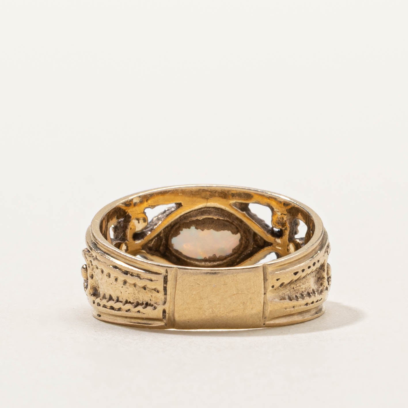 10k Opal Ornate Openwork Ring | SZ 5.25