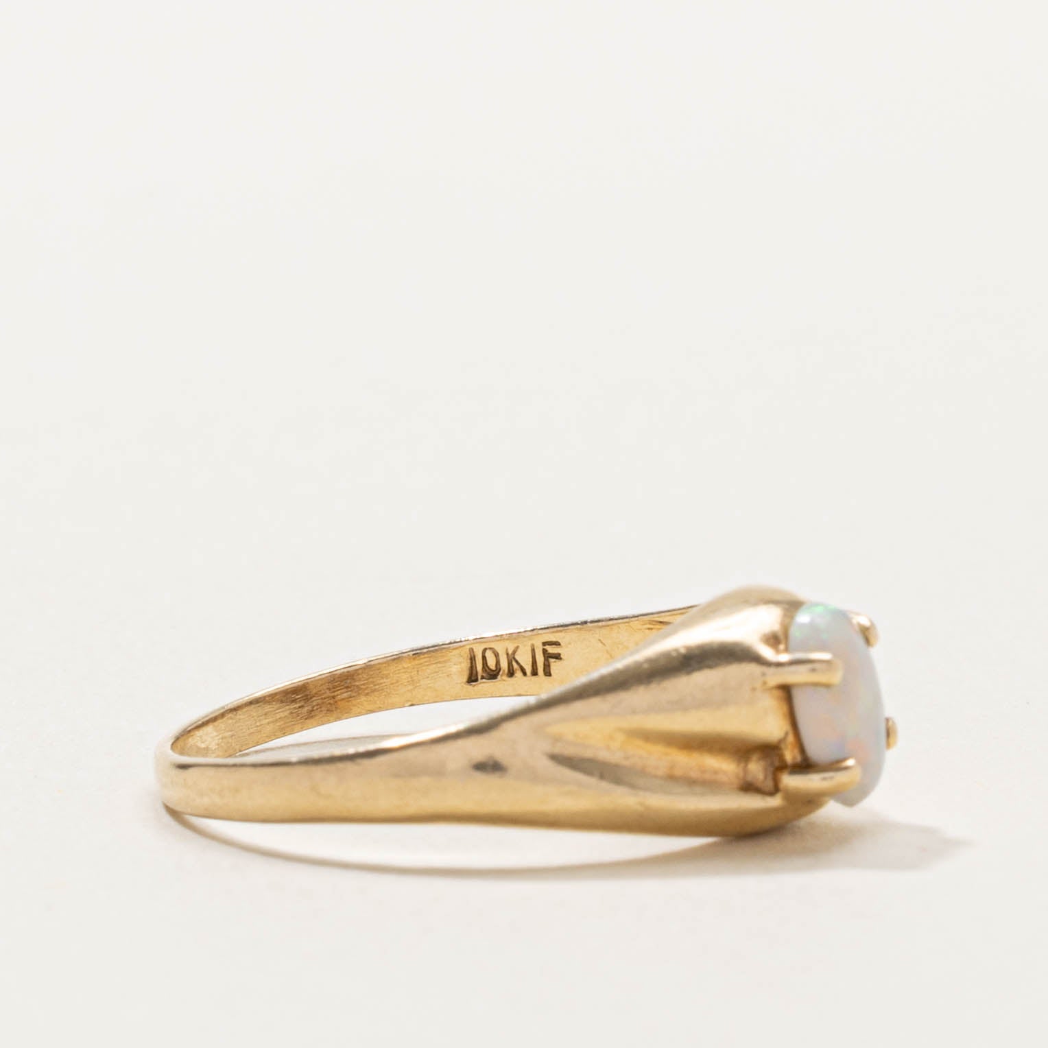 10k Solitaire Opal Dome Ring | SZ 5.25