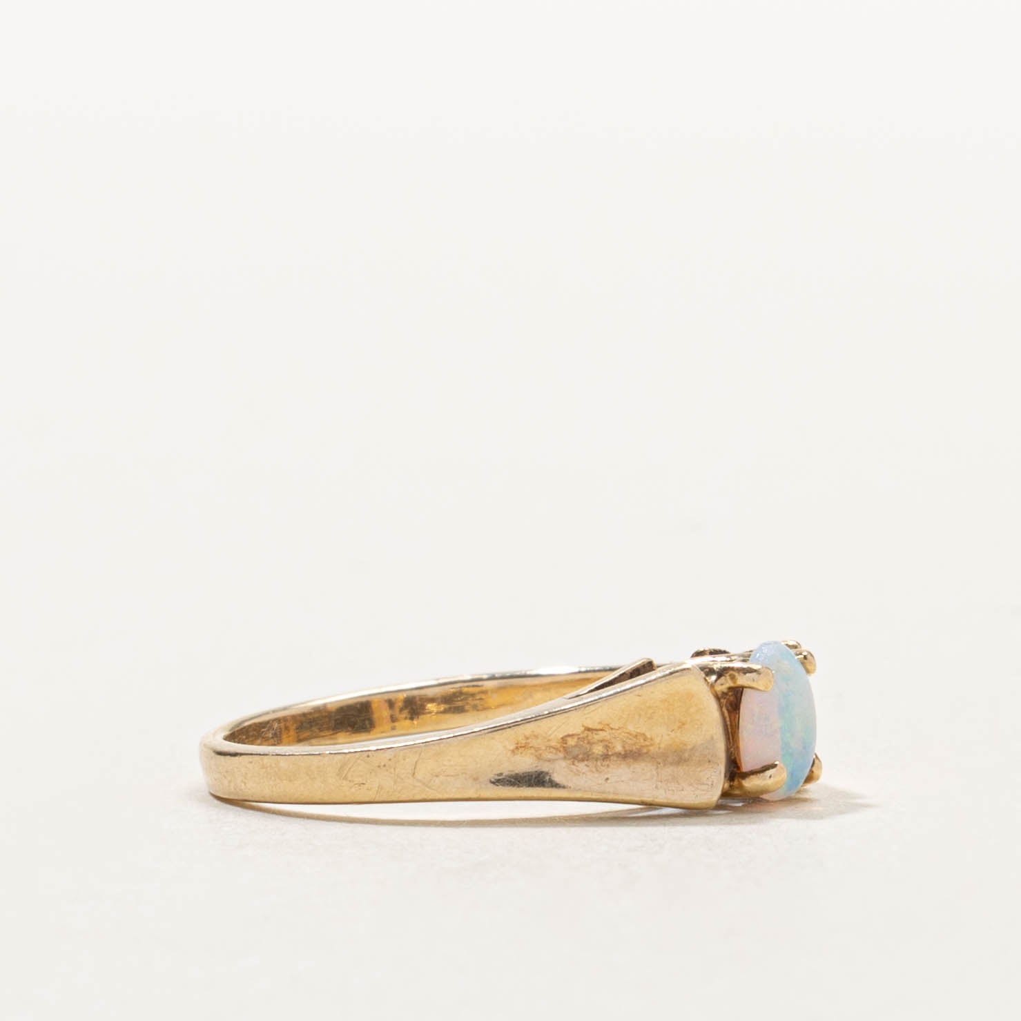 10k Opal Textured Concave Ring | SZ 4.75