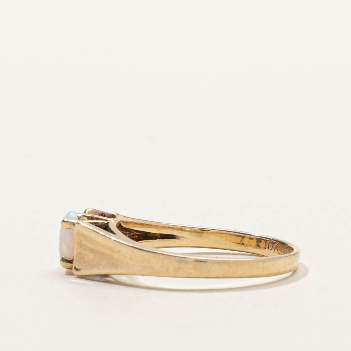 10k Opal Textured Concave Ring | SZ 4.75