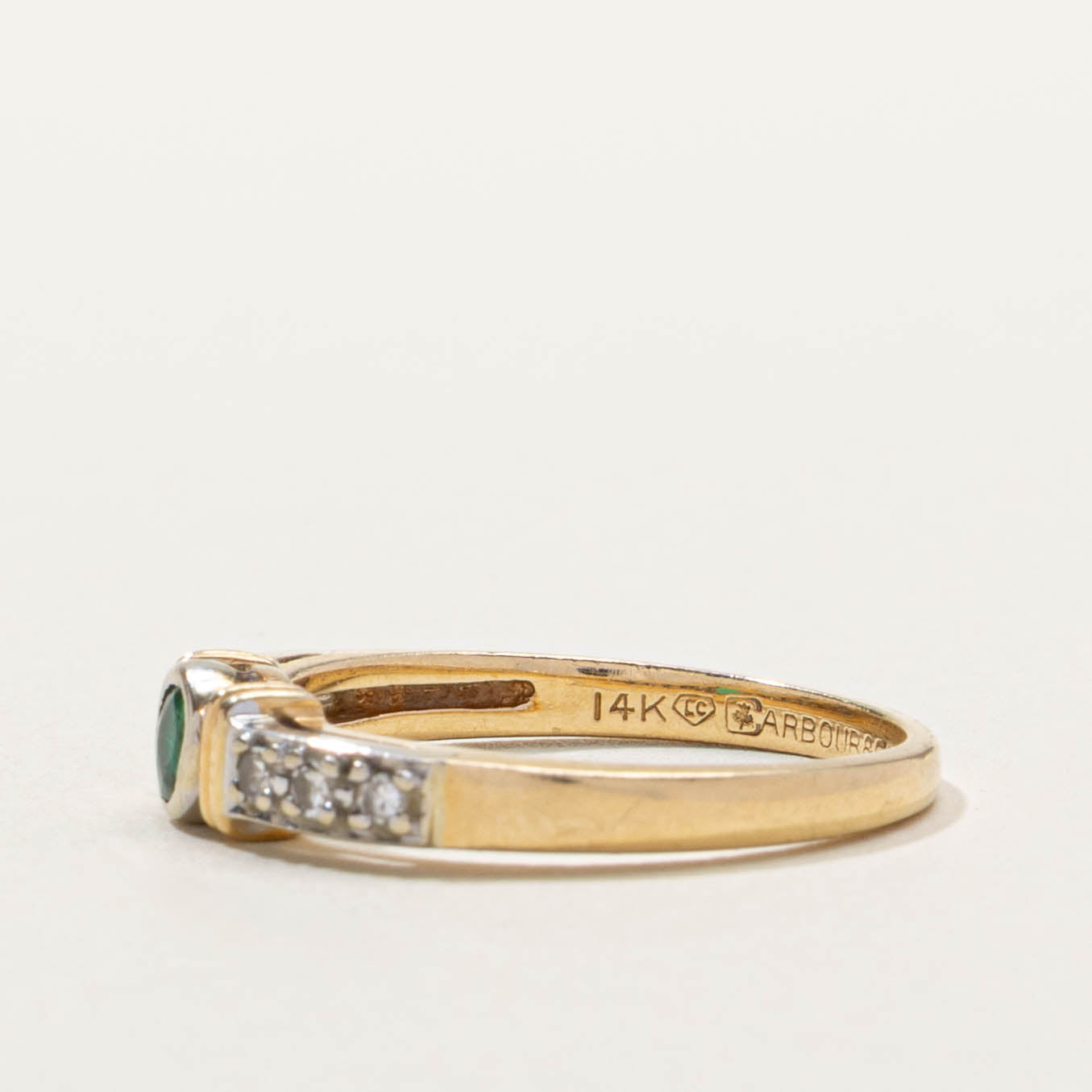 Canadian Bezel Set Emerald & Diamond Grooved Ring | SZ 5.75